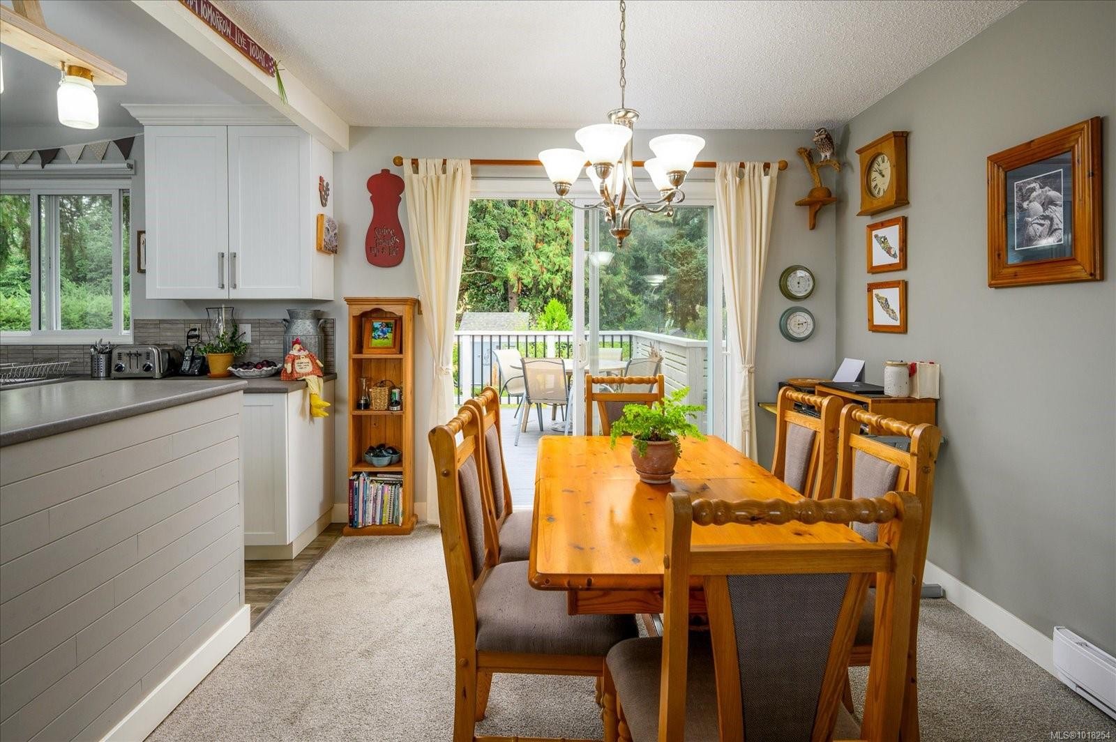 









6891


Harwood

Dr,
Lantzville,




BC
V0R 2H0

