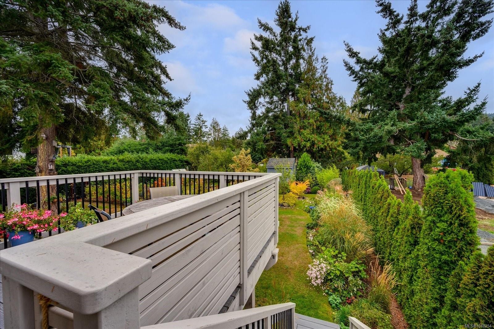 









6891


Harwood

Dr,
Lantzville,




BC
V0R 2H0

