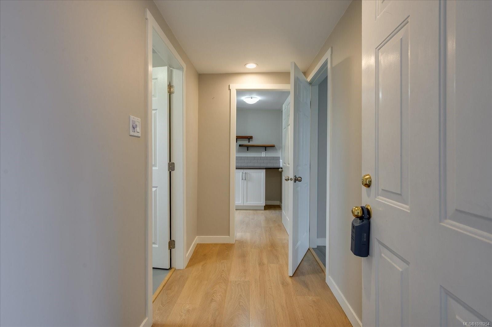 









6891


Harwood

Dr,
Lantzville,




BC
V0R 2H0

