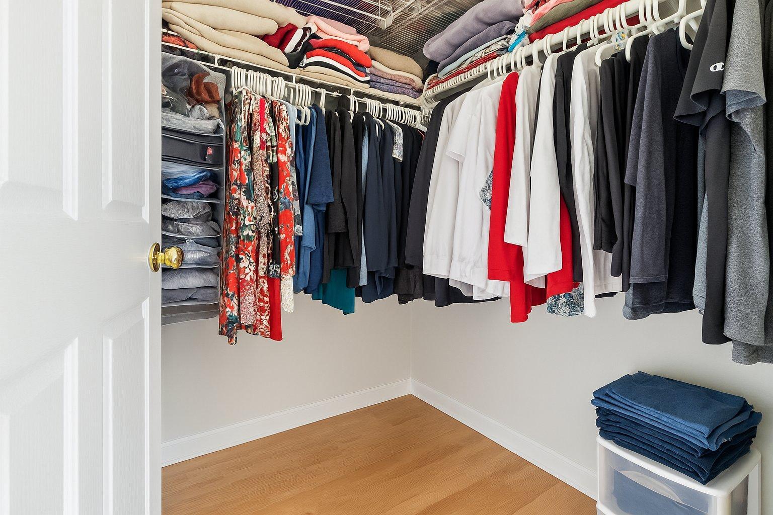 









4124


Av. de la Renaissance

,
Laval (Sainte-Rose),




QC
H7L3X2

