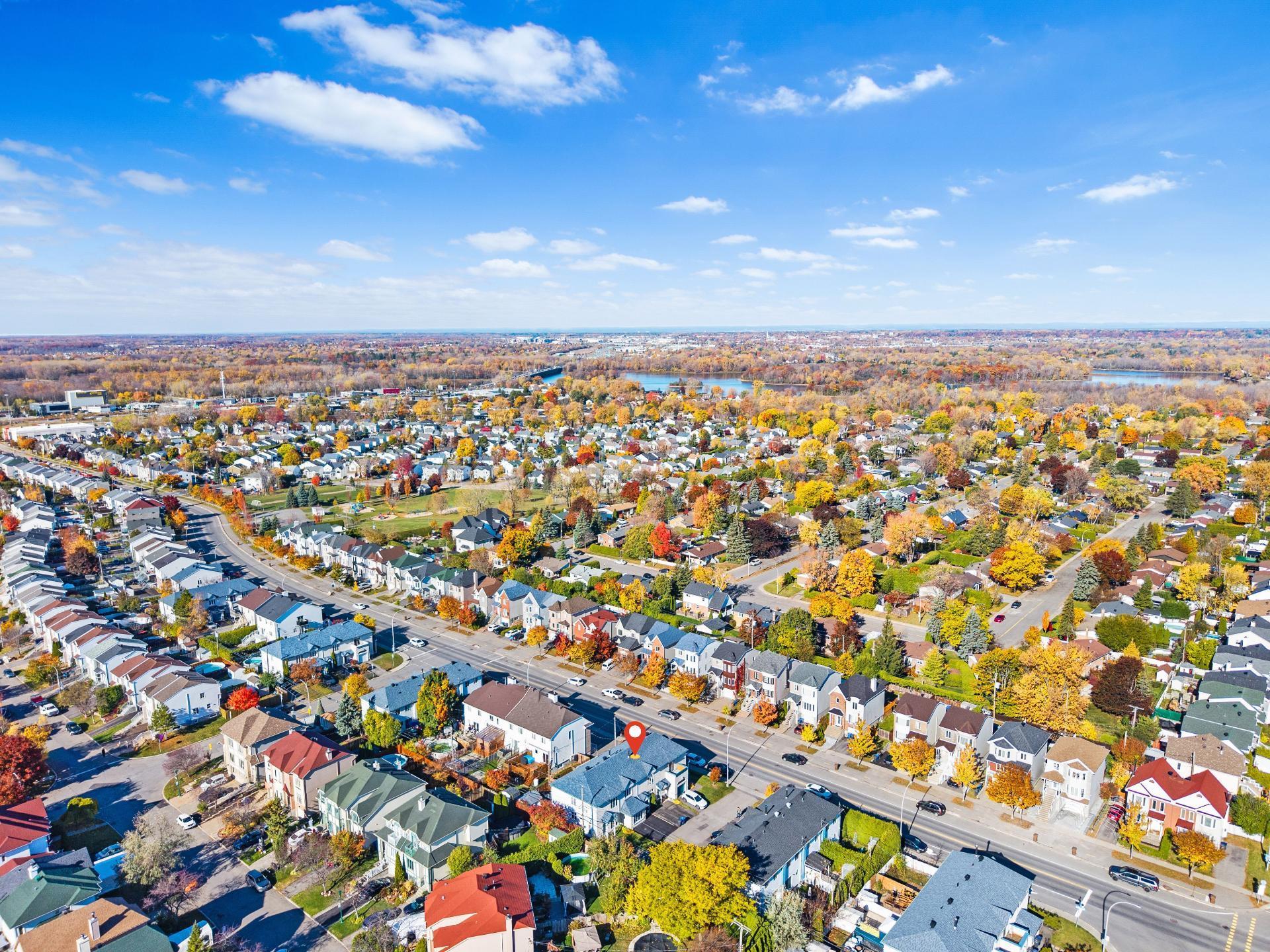 









4124


Av. de la Renaissance

,
Laval (Sainte-Rose),




QC
H7L3X2

