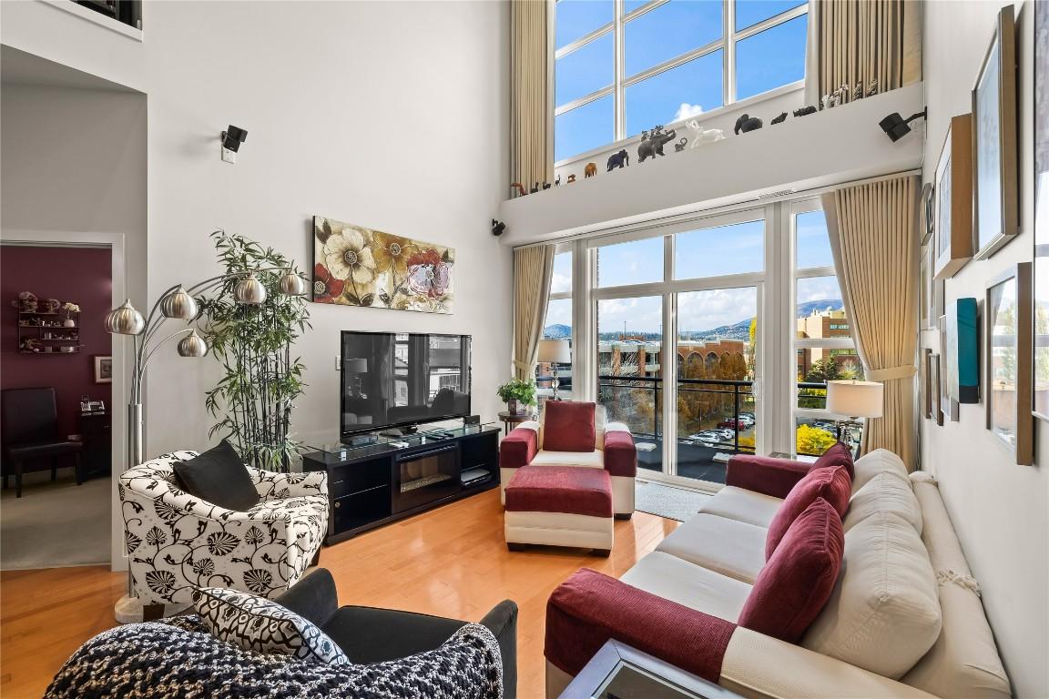 









1331


Ellis

Street, 423,
Kelowna,




BC
V1Y 1Z9

