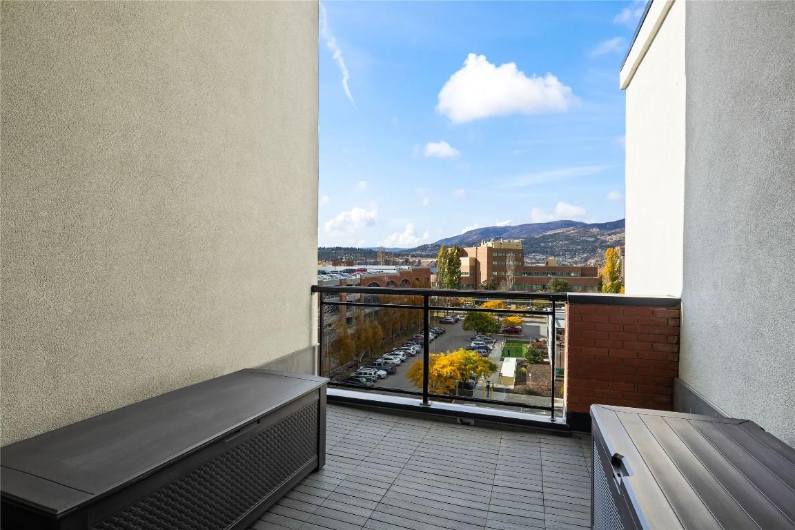 









1331


Ellis

Street, 423,
Kelowna,




BC
V1Y 1Z9

