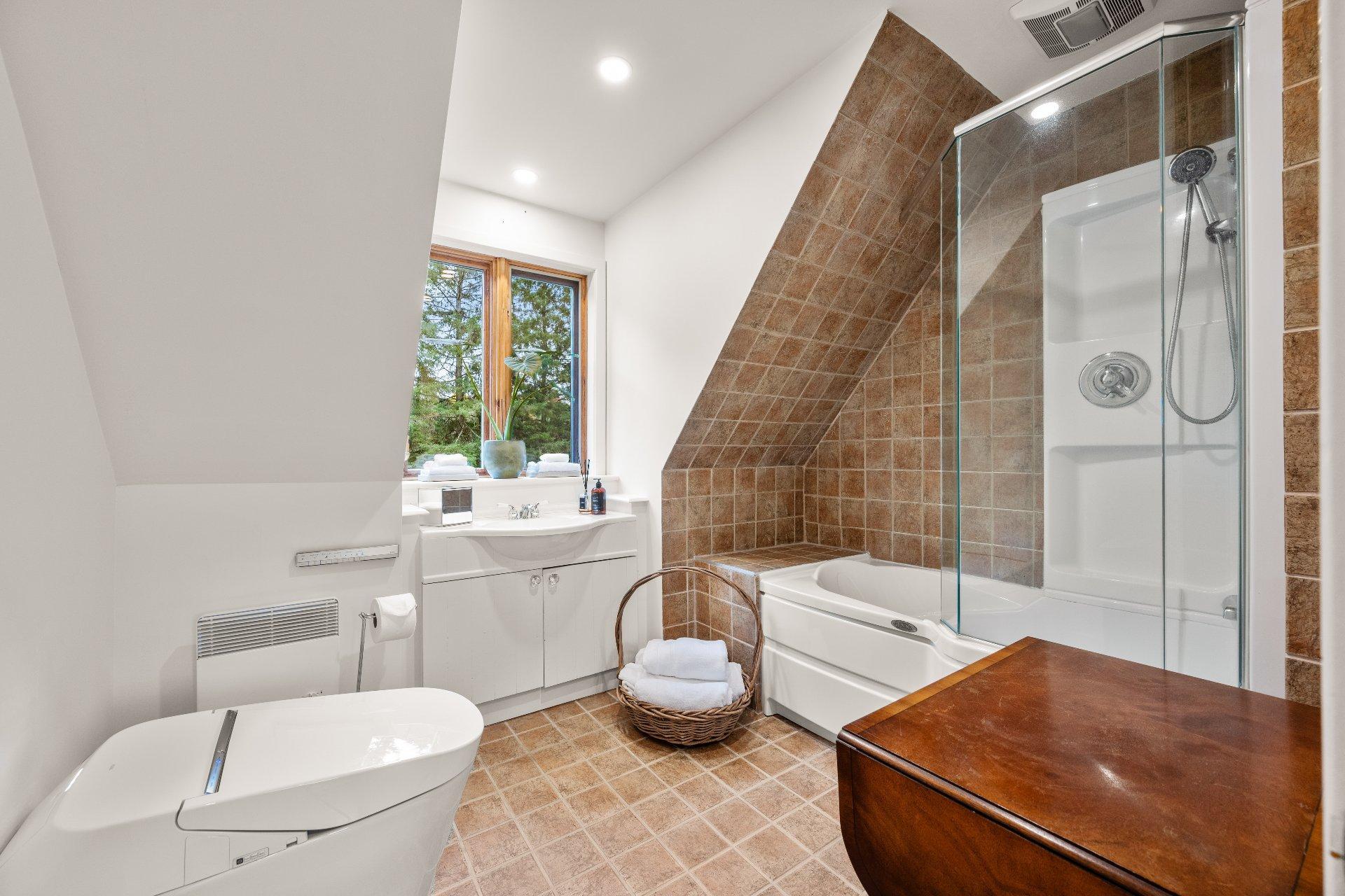 









40


Rg des Érables

,
Brébeuf,




QC
J0T1B0

