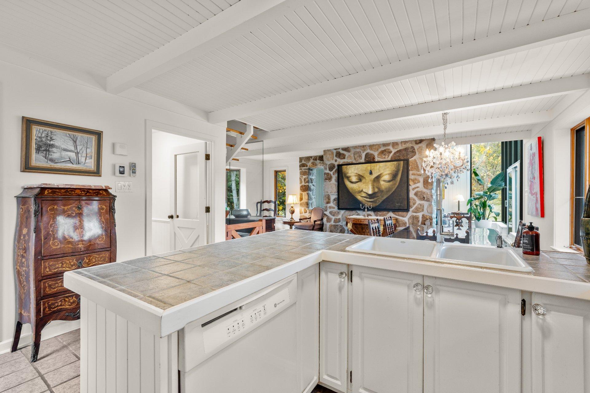 









40


Rg des Érables

,
Brébeuf,




QC
J0T1B0

