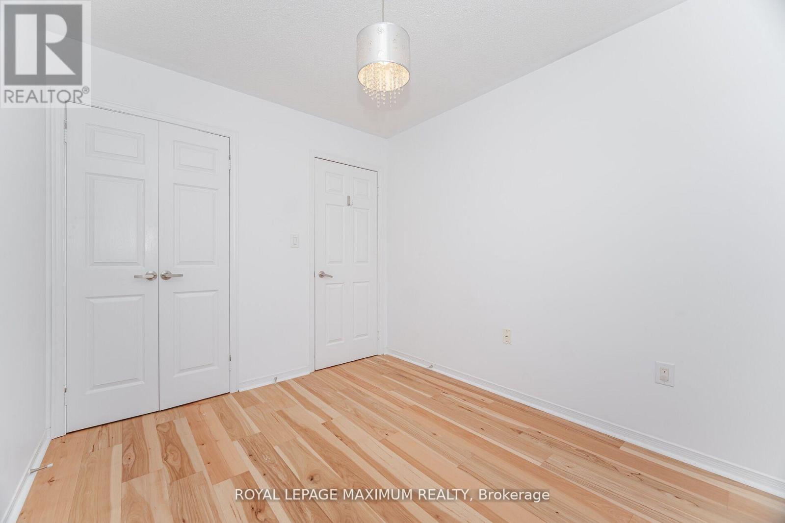 












58 GENTILE CIRCLE

,
Vaughan,




Ontario
L4H1G4

