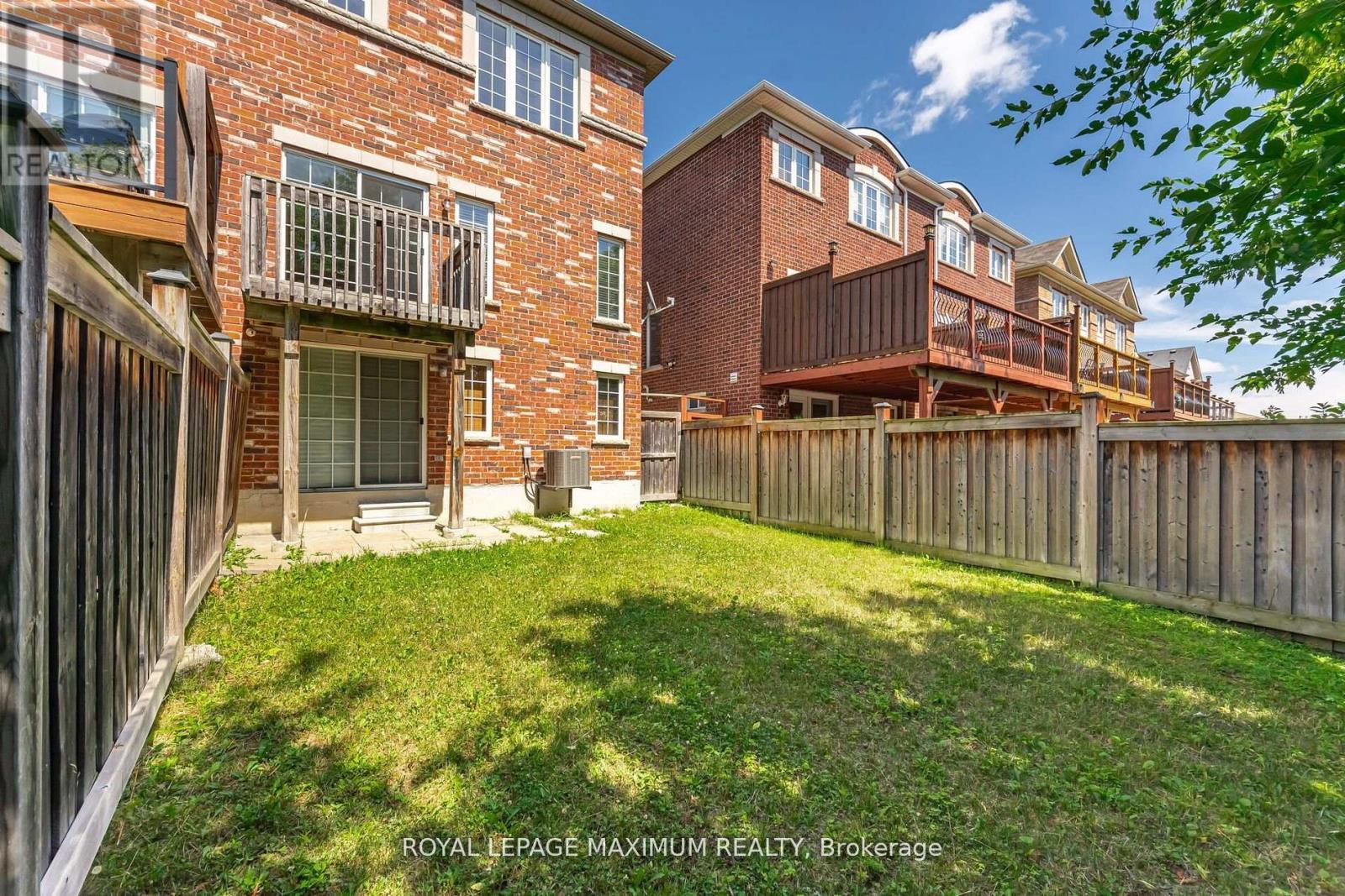 












58 GENTILE CIRCLE

,
Vaughan,




Ontario
L4H1G4

