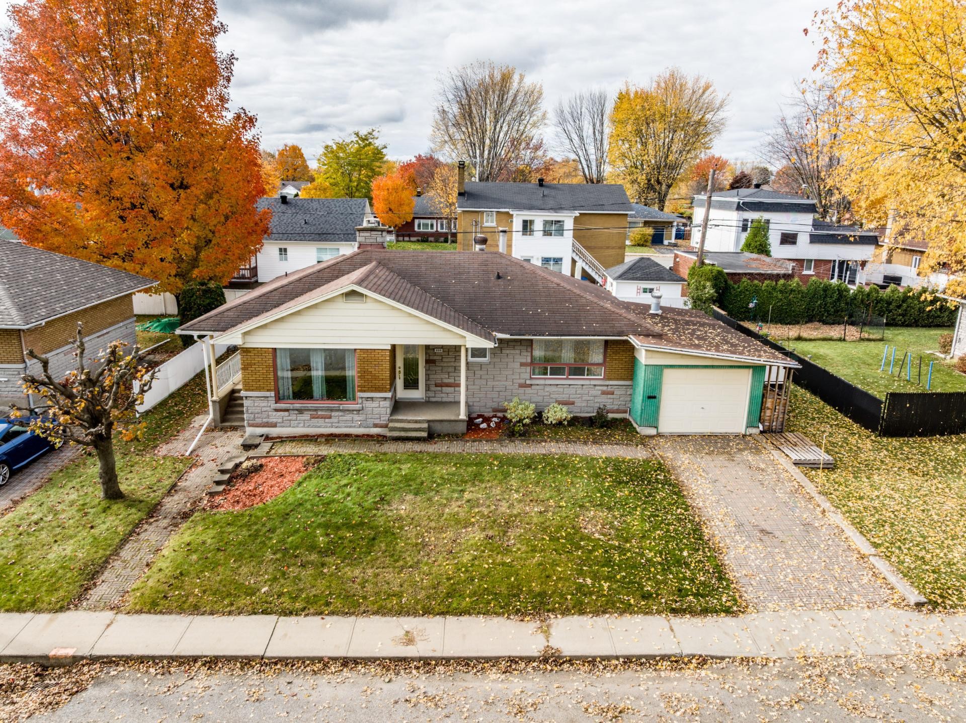 









235


Rue de la Madone

,
Trois-Rivières,




QC
G8T4Z2

