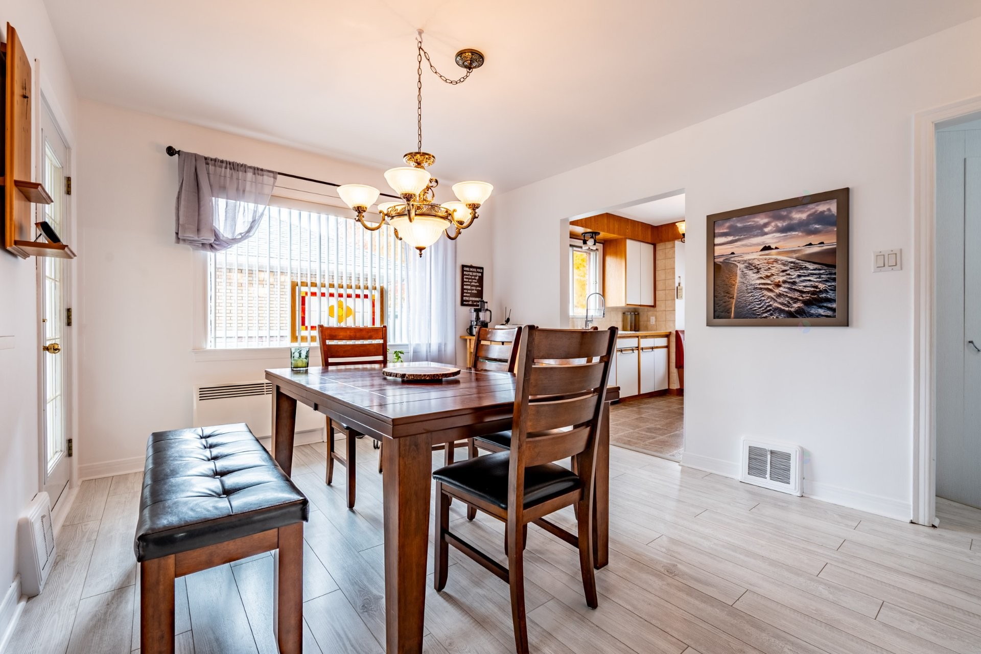 









235


Rue de la Madone

,
Trois-Rivières,




QC
G8T4Z2

