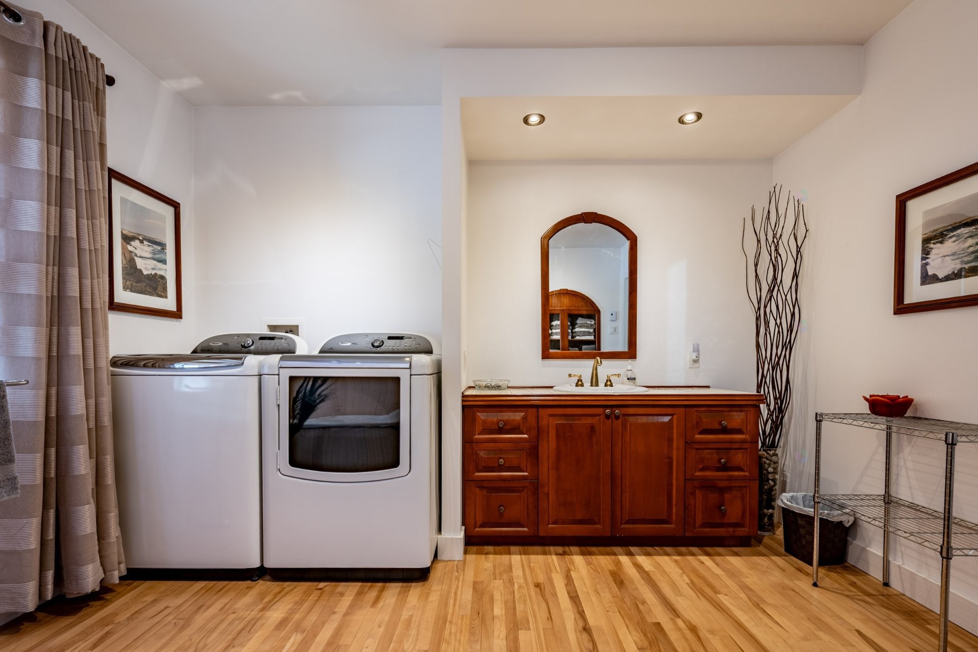 









235


Rue de la Madone

,
Trois-Rivières,




QC
G8T4Z2

