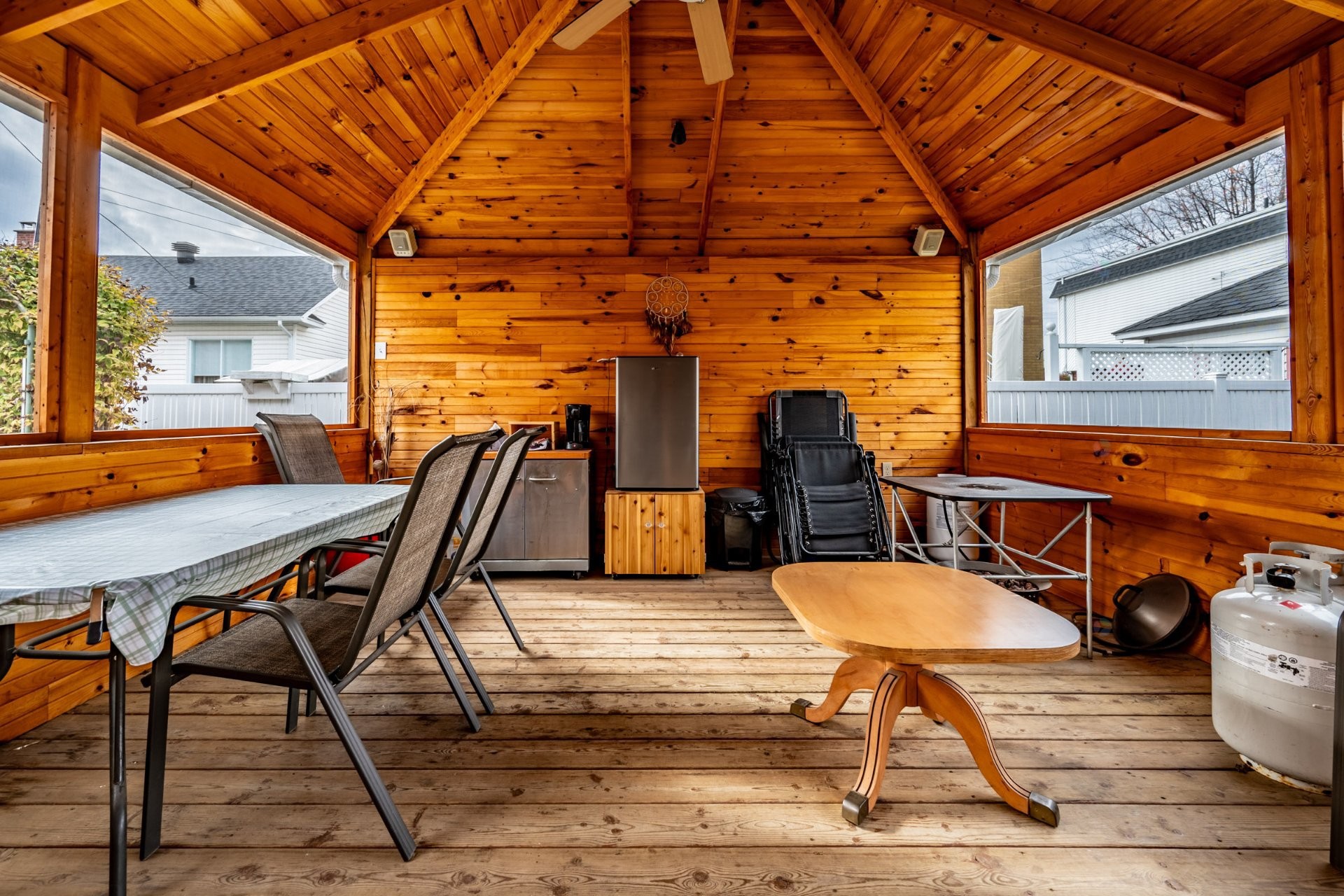 









235


Rue de la Madone

,
Trois-Rivières,




QC
G8T4Z2

