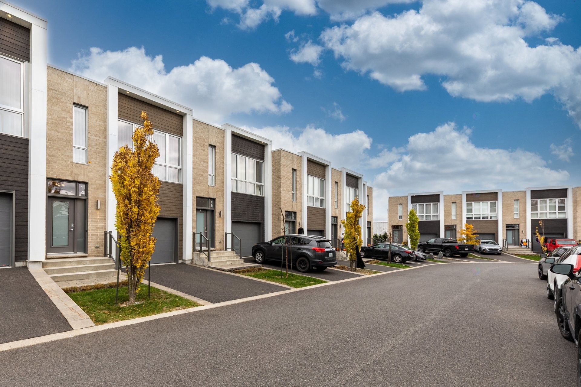 









14


Place Boulay

,
Saint-Basile-le-Grand,




QC
J3N0C6

