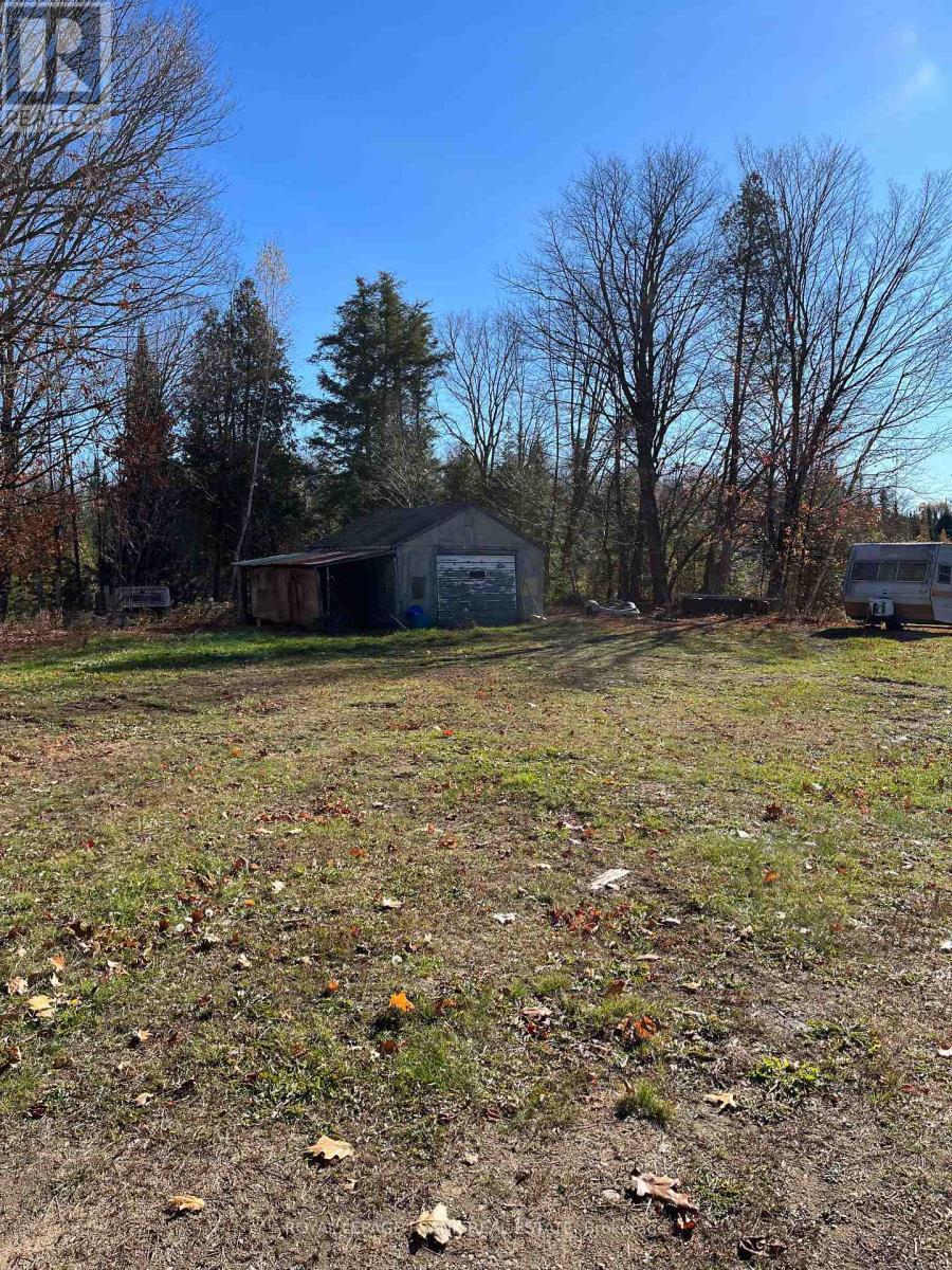 












27668 HWY 28

,
Faraday,




Ontario
K0L1C0

