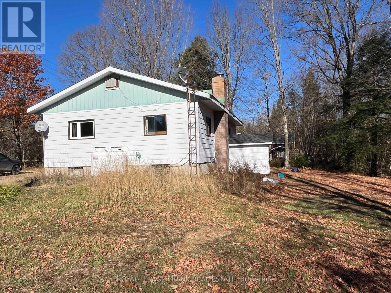 












27668 HWY 28

,
Faraday,




Ontario
K0L1C0

