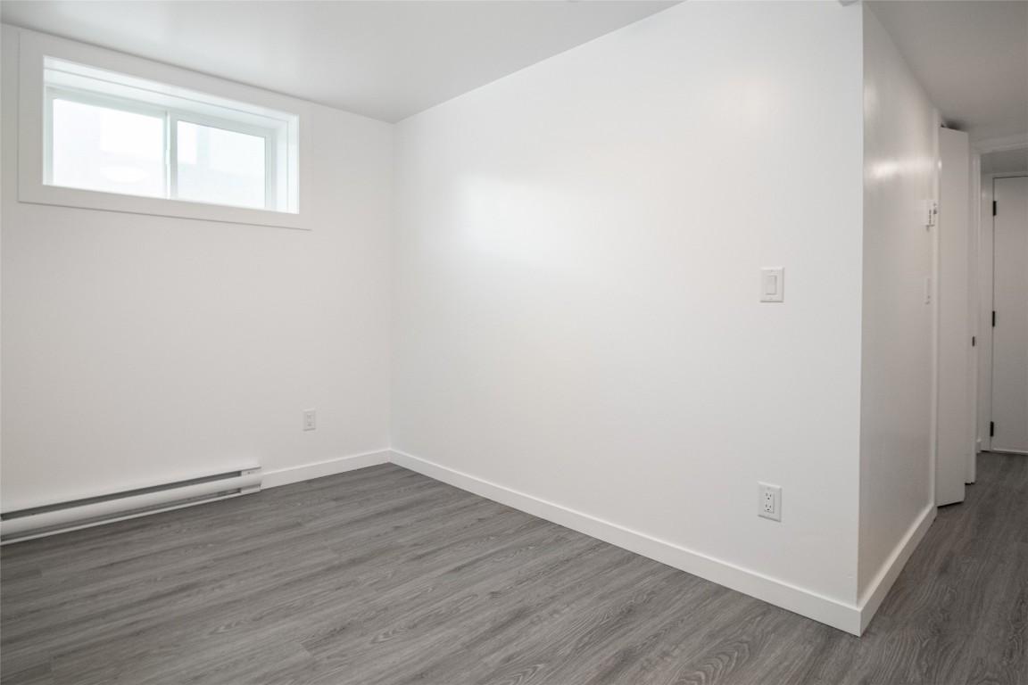 









1352


Alder

Court,
Kelowna,




BC
V1Y 3P9

