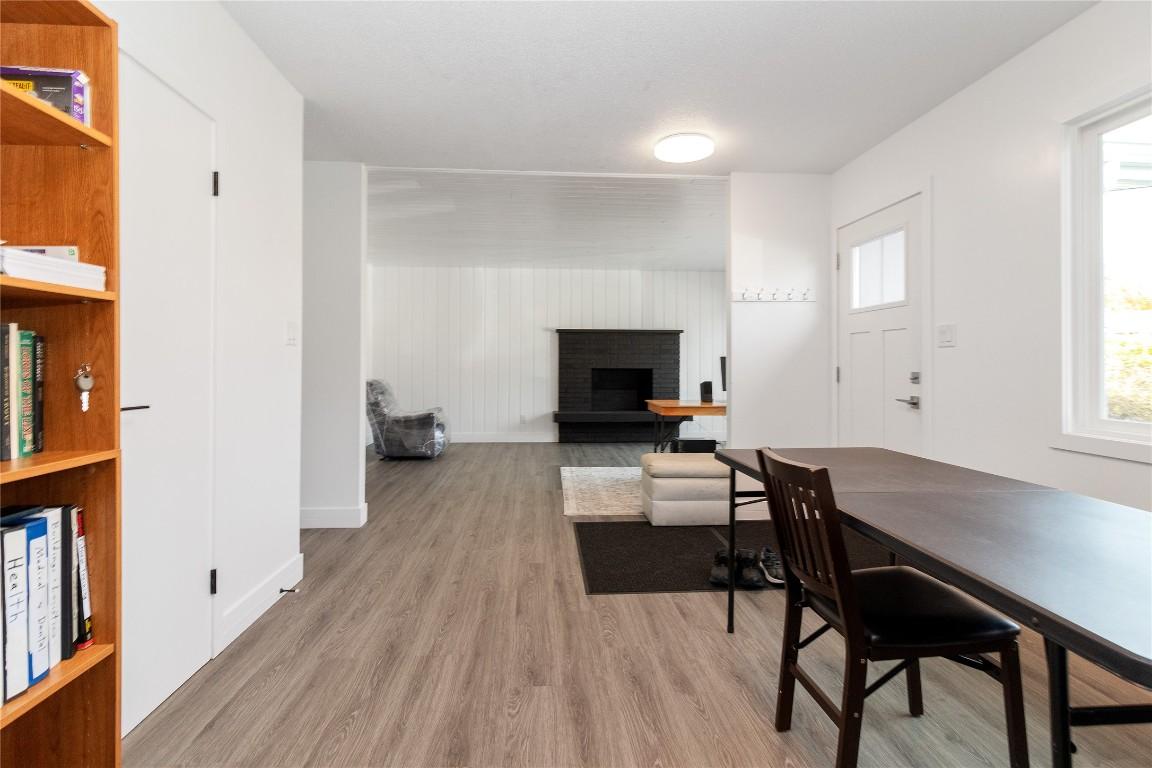 









1352


Alder

Court,
Kelowna,




BC
V1Y 3P9

