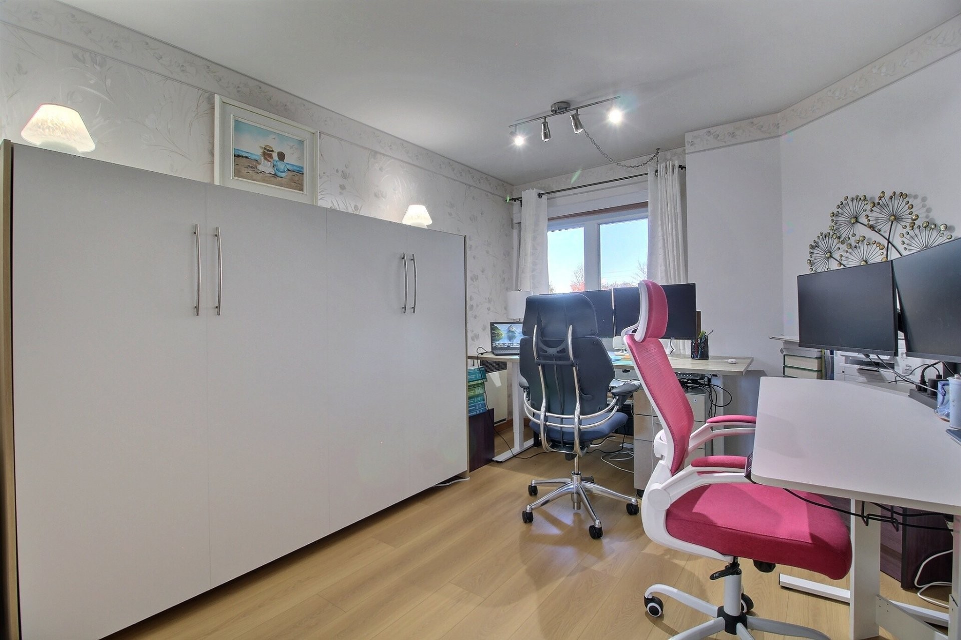 









190


Rue Don-Bosco N.

, 102,
Sherbrooke (Les Nations),




QC
J1L2G6

