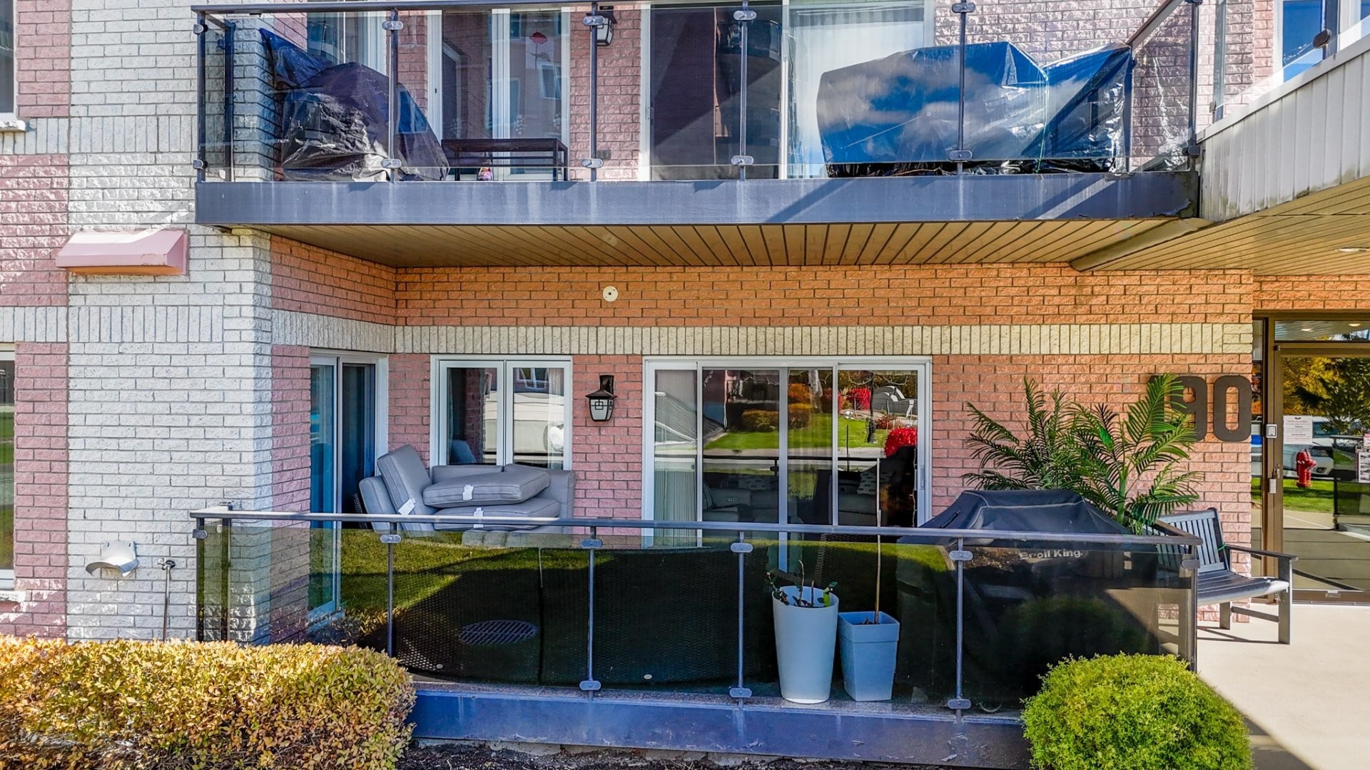 









190


Rue Don-Bosco N.

, 102,
Sherbrooke (Les Nations),




QC
J1L2G6

