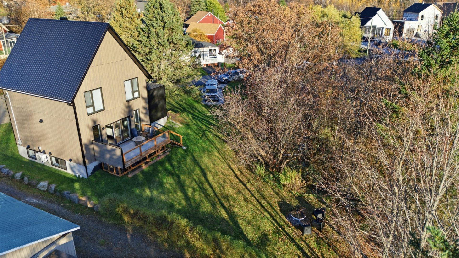 









40


Rue du Dépôt

,
Waterloo,




QC
J0E2N0

