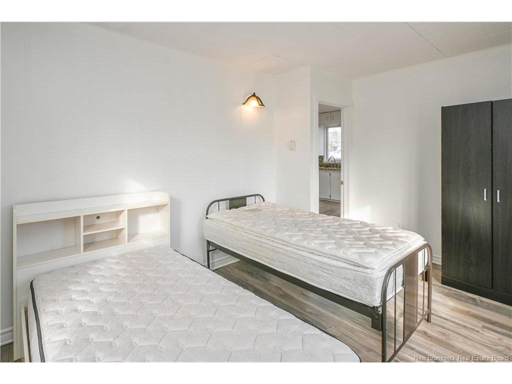 









135


Degrâce

,
Shippagan,




NB
E8S 1H3

