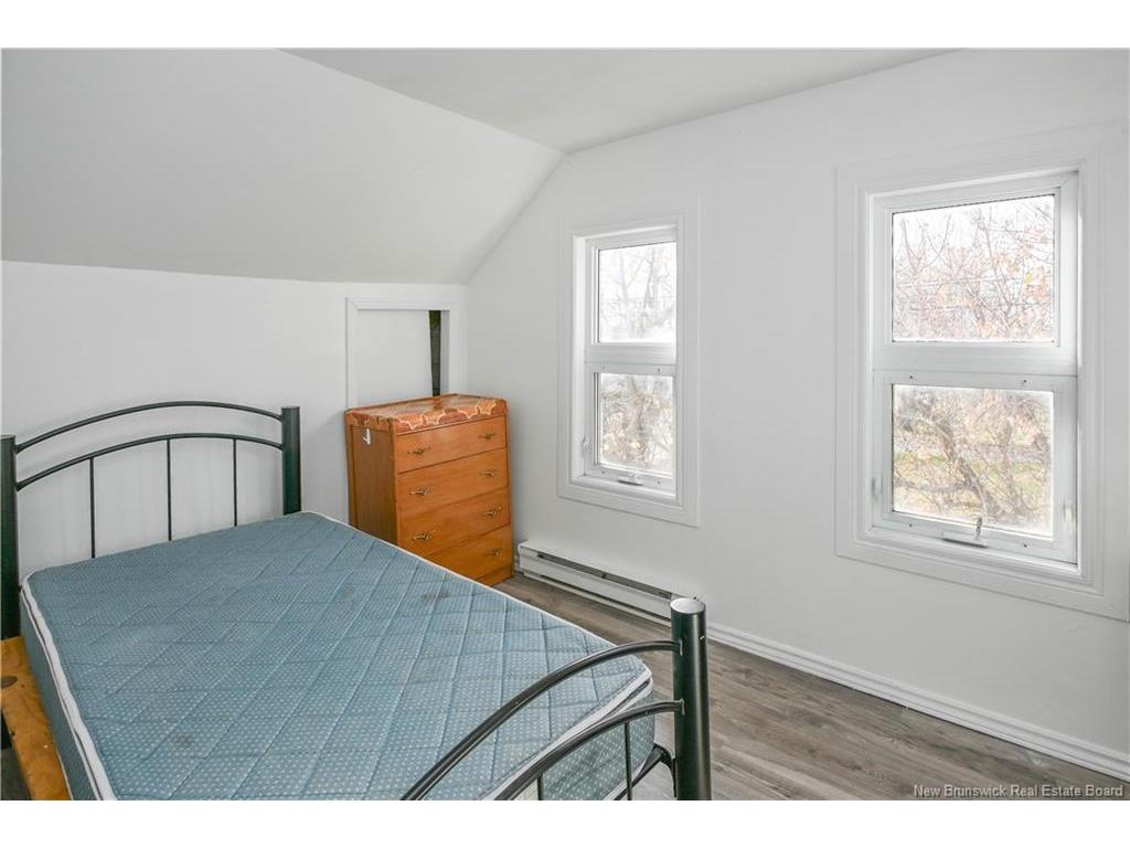 









135


Degrâce

,
Shippagan,




NB
E8S 1H3

