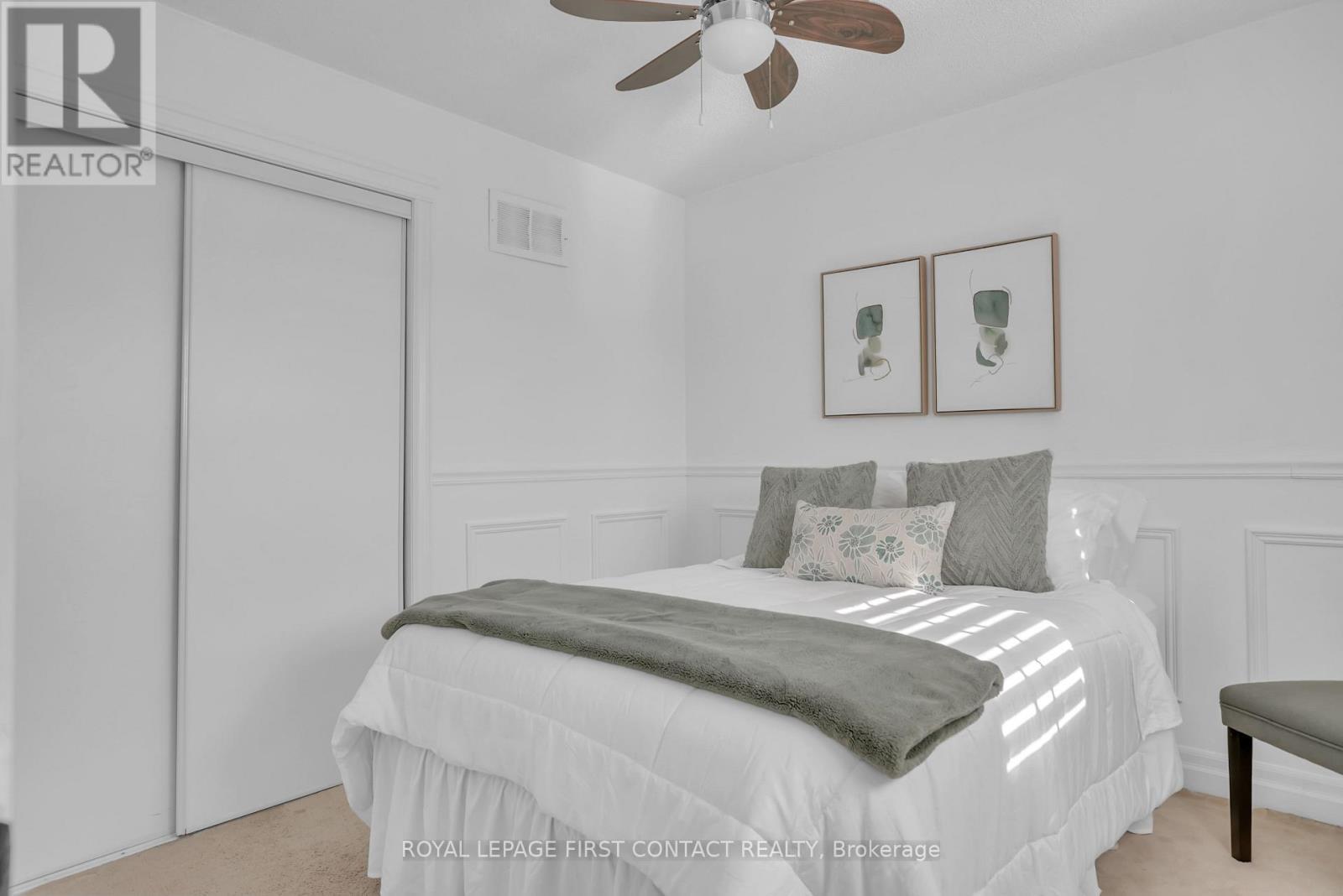 












1328 VINCENT CRESCENT

,
Innisfil,




Ontario
L9S1Z8

