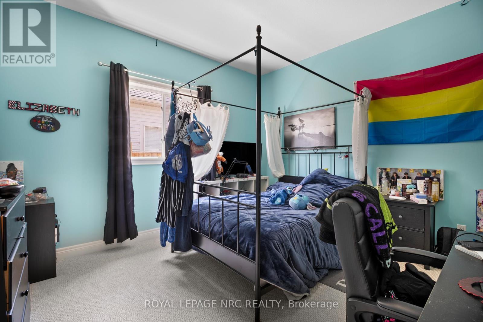 












396 BRADY COURT

,
Fort Erie (Lakeshore),




Ontario
L2A1N1

