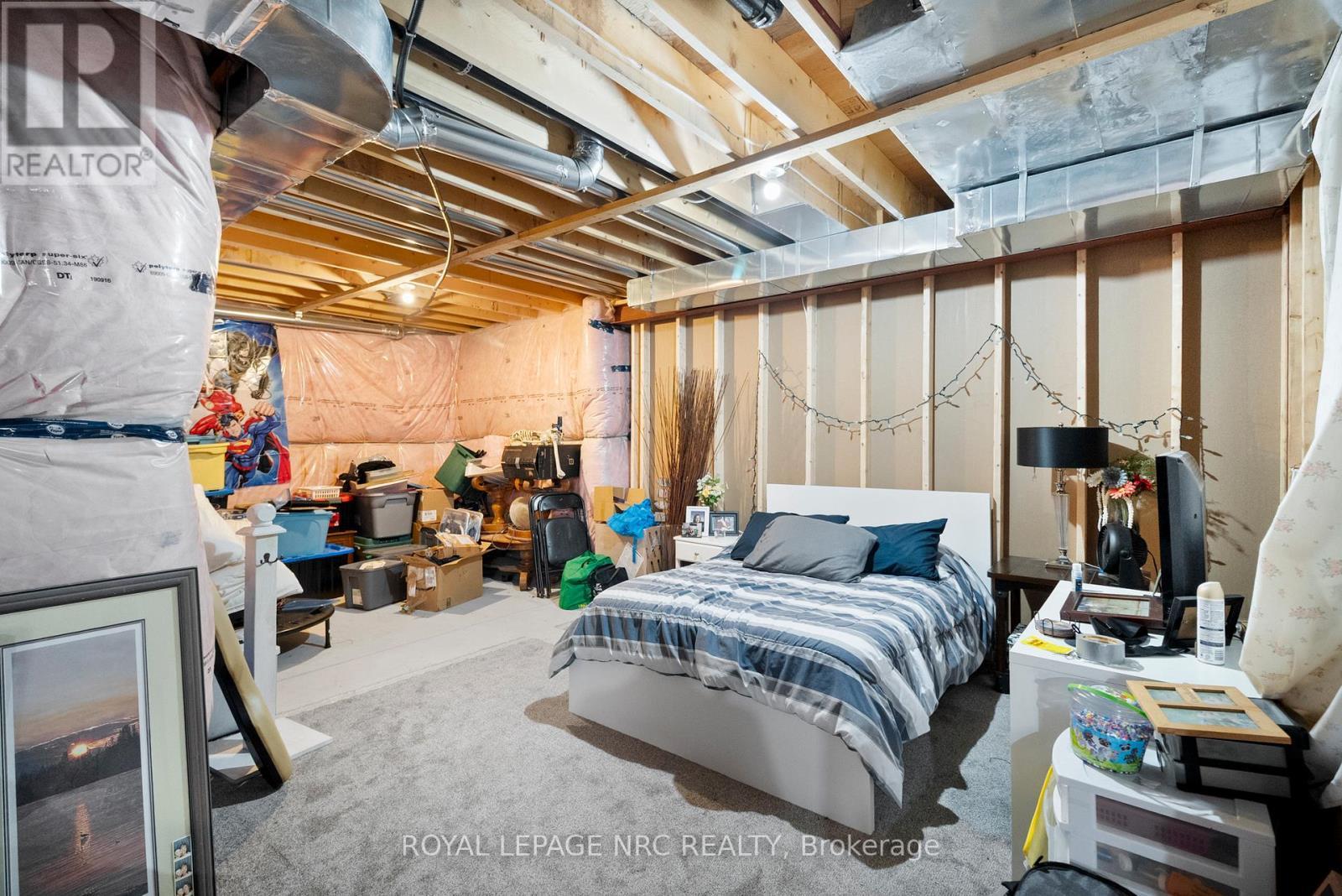 












396 BRADY COURT

,
Fort Erie (Lakeshore),




Ontario
L2A1N1

