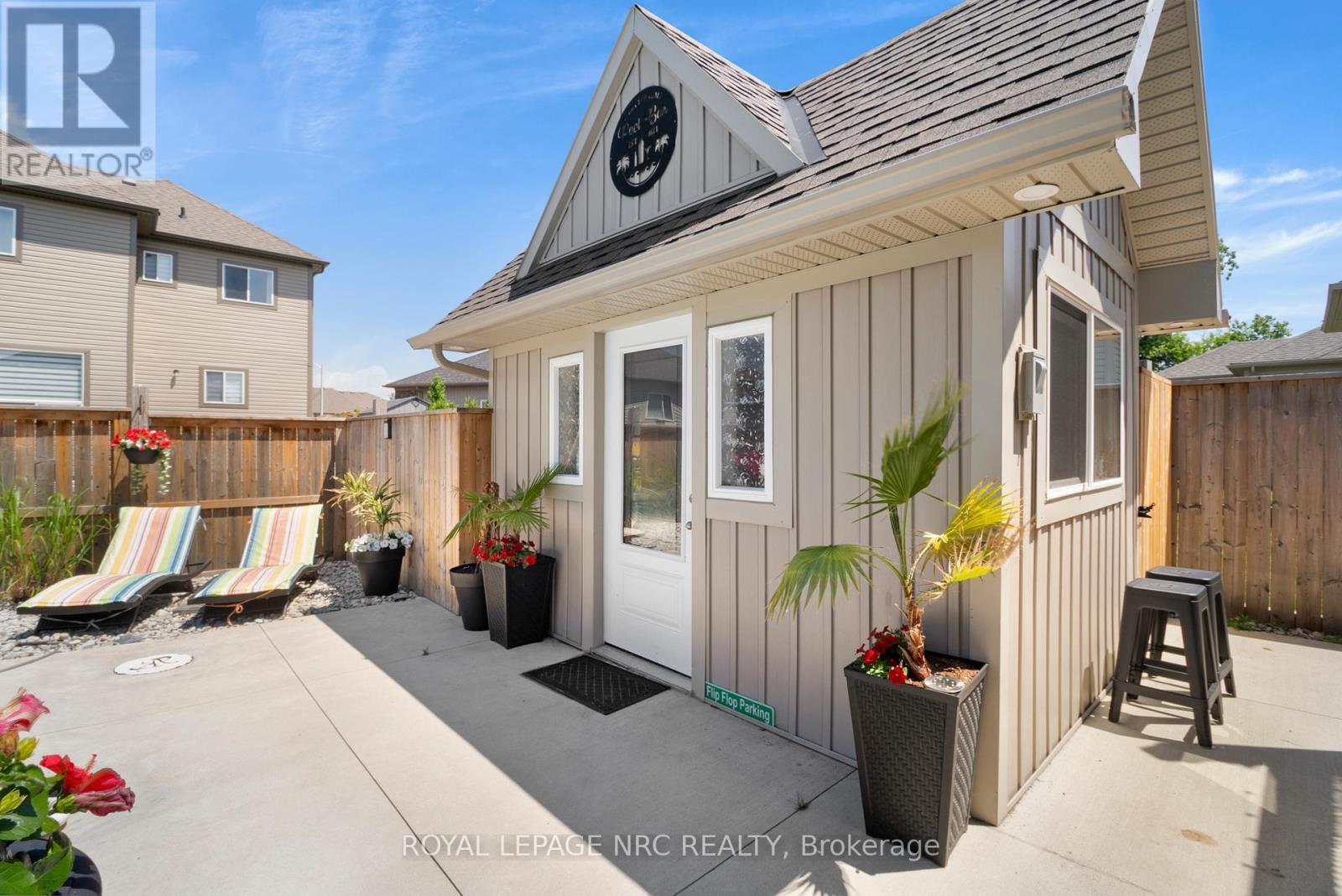 












396 BRADY COURT

,
Fort Erie (Lakeshore),




Ontario
L2A1N1

