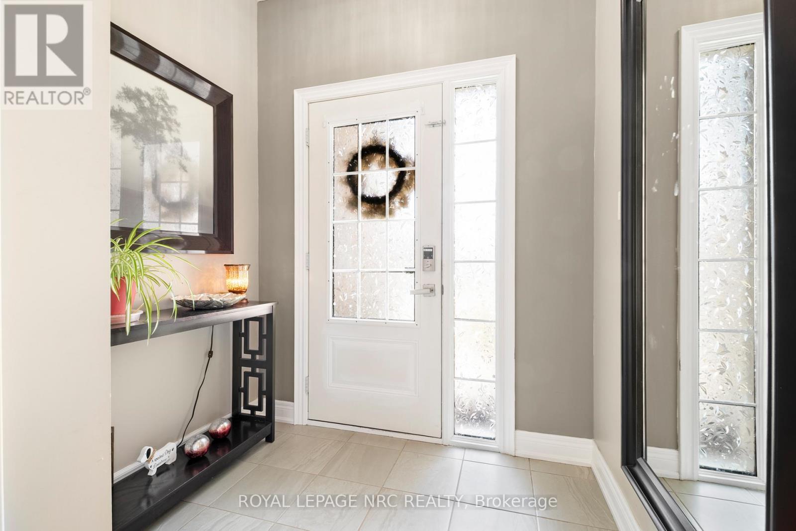 












396 BRADY COURT

,
Fort Erie (Lakeshore),




Ontario
L2A1N1

