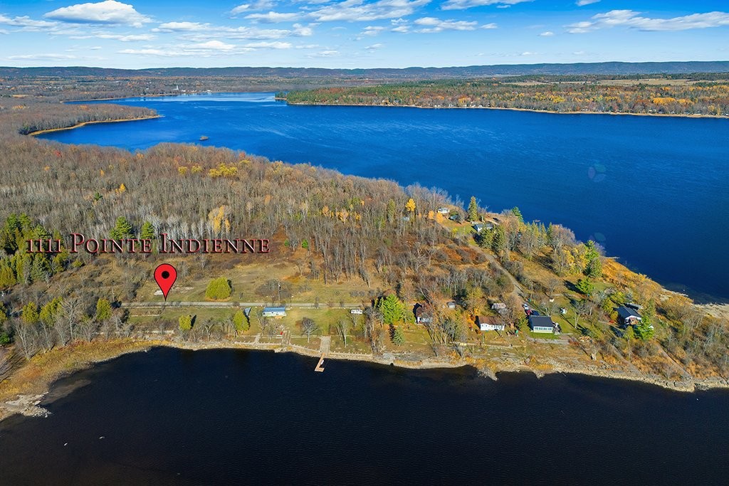 









1111


Ch. de la Pointe-Indienne

,
Pontiac,







QC
J0X2V0

