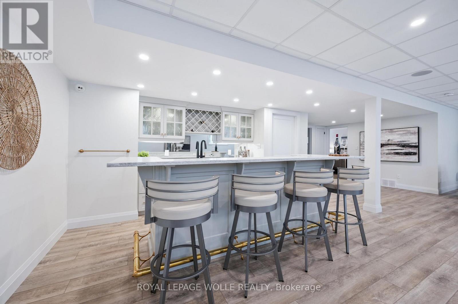 












186 TIMBER TRAIL ROAD

,
Woolwich,




Ontario
N3B0C7

