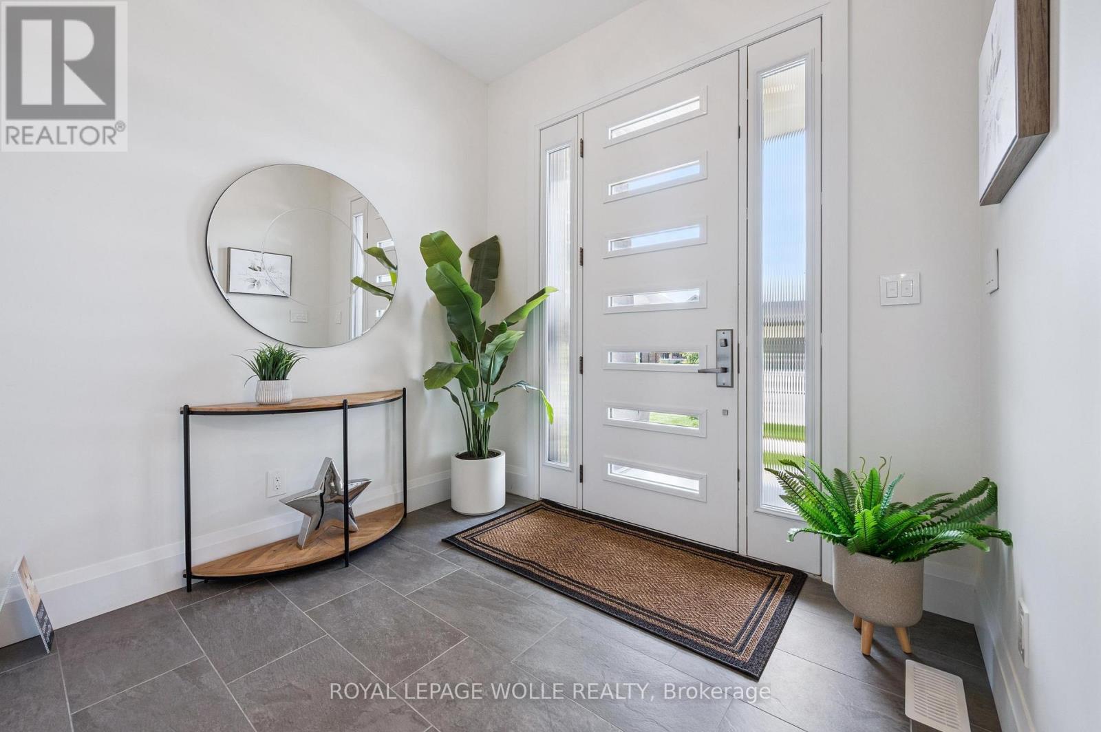 












186 TIMBER TRAIL ROAD

,
Woolwich,




Ontario
N3B0C7

