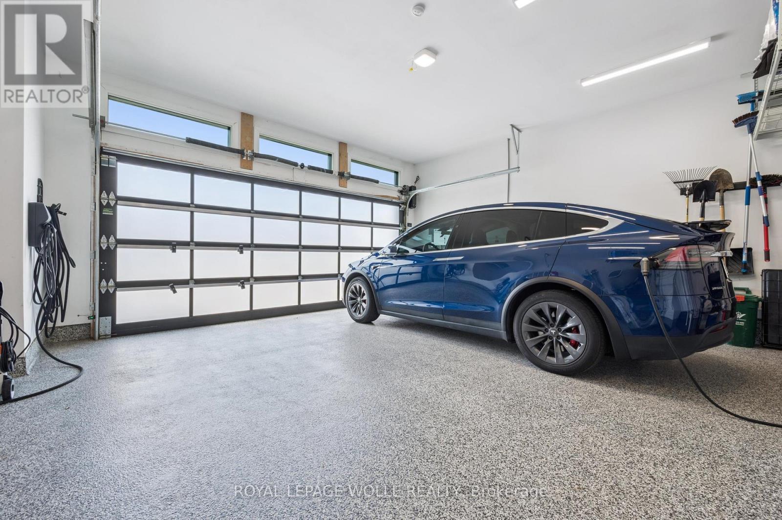 












186 TIMBER TRAIL ROAD

,
Woolwich,




Ontario
N3B0C7

