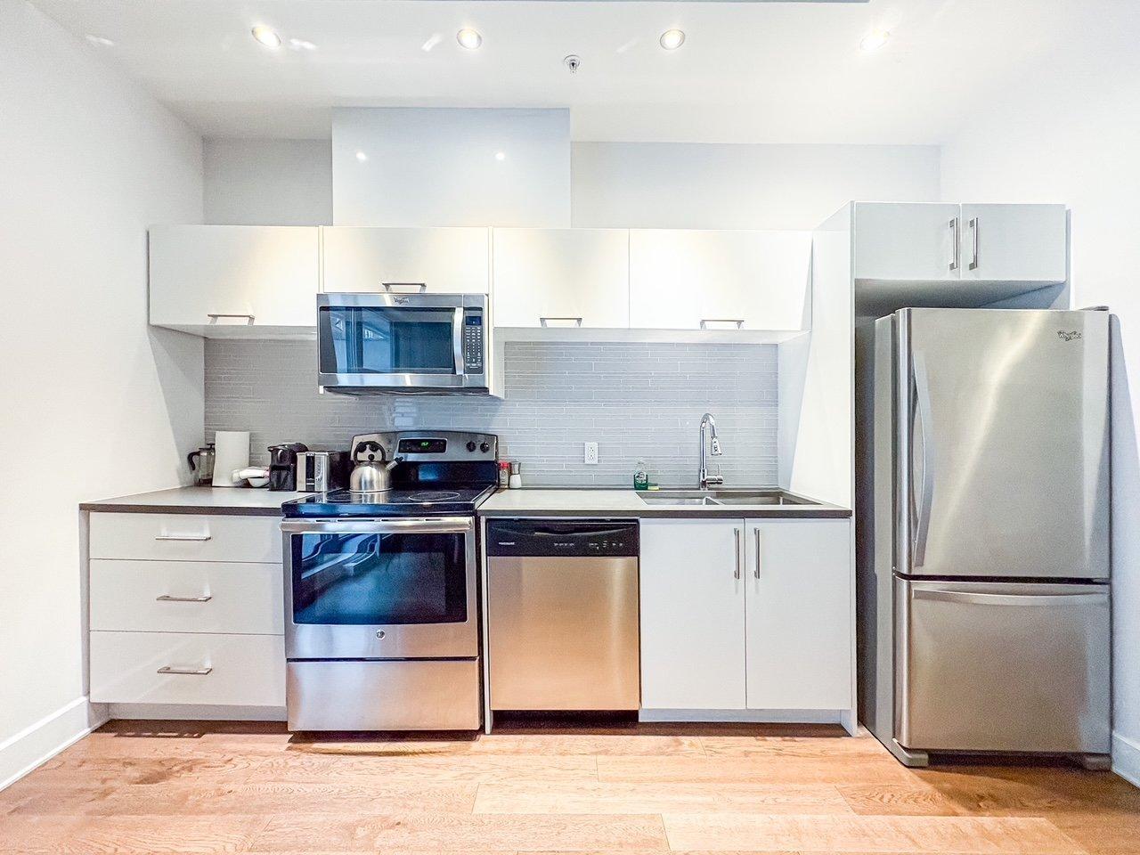 









1205


Rue St-Dominique

, 102,
Montréal (Ville-Marie),




QC
H2X2W3

