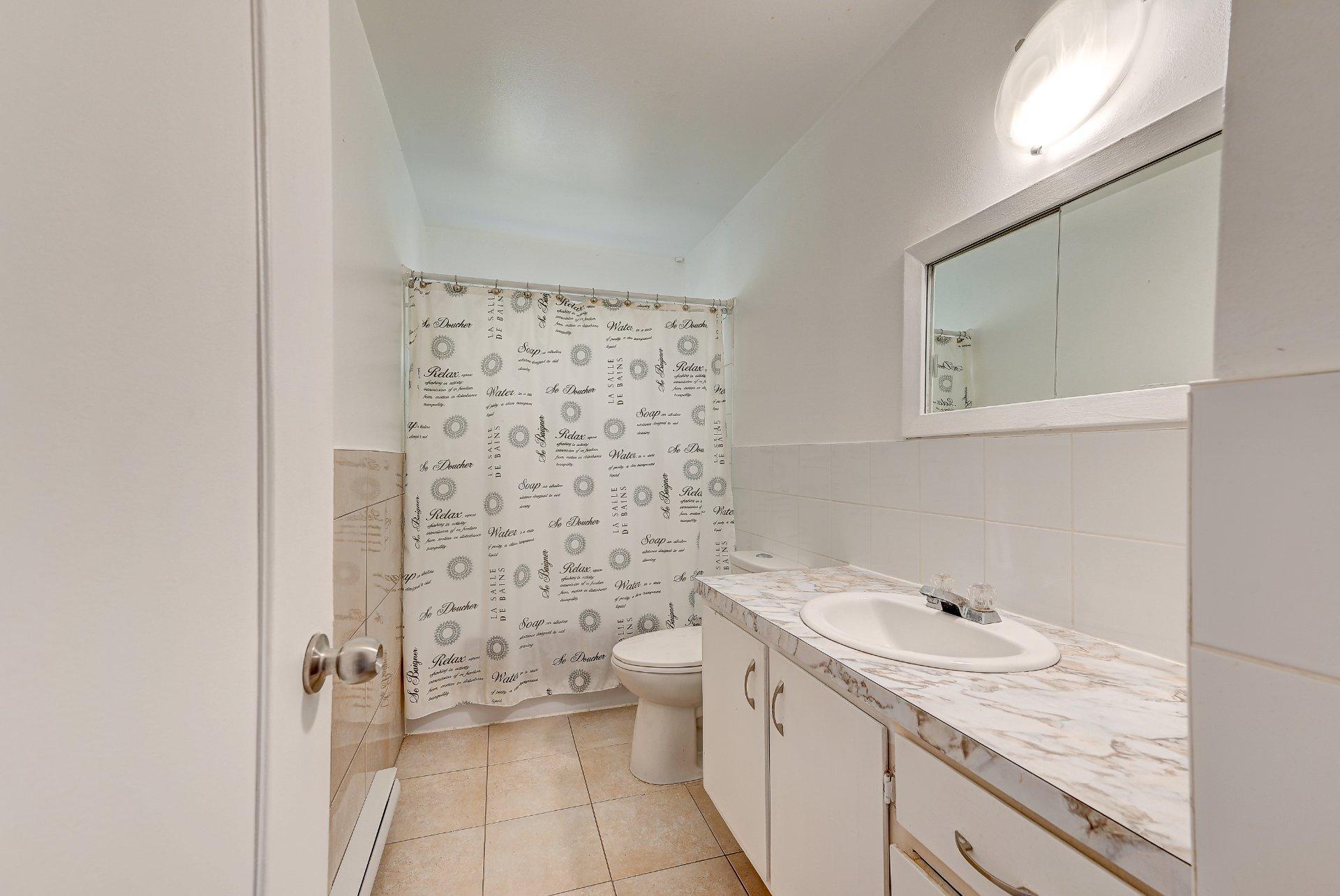 









7151


Av. Champchevrier

,
Montréal (Anjou),




QC
H1J1W5

