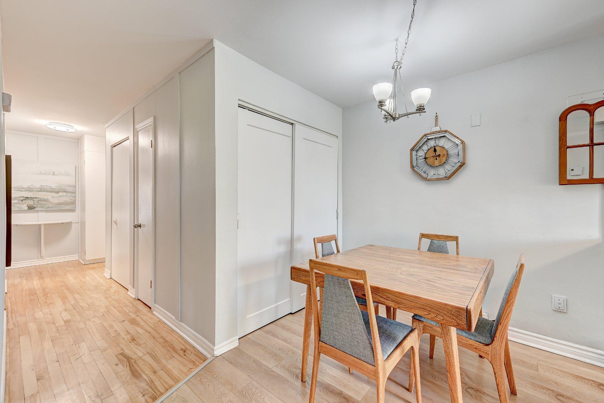 









7151


Av. Champchevrier

,
Montréal (Anjou),




QC
H1J1W5

