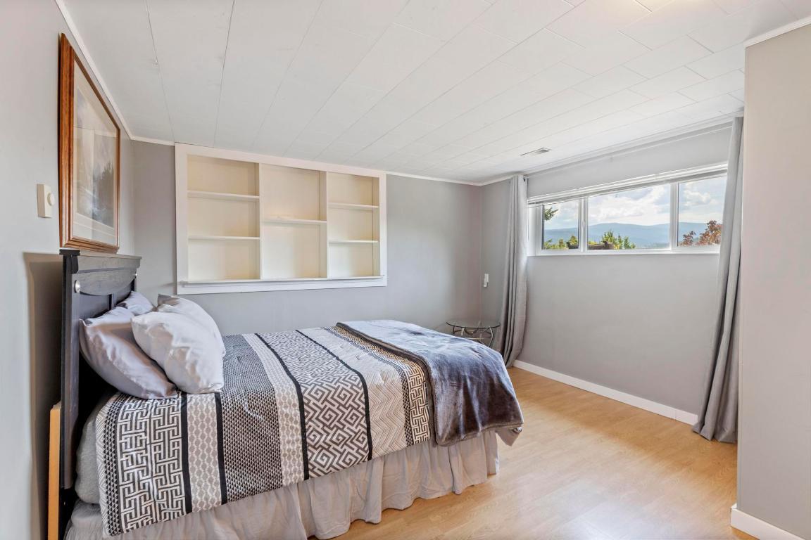 









1285


Begley

Road,
Kelowna,




BC
V1P 1K8

