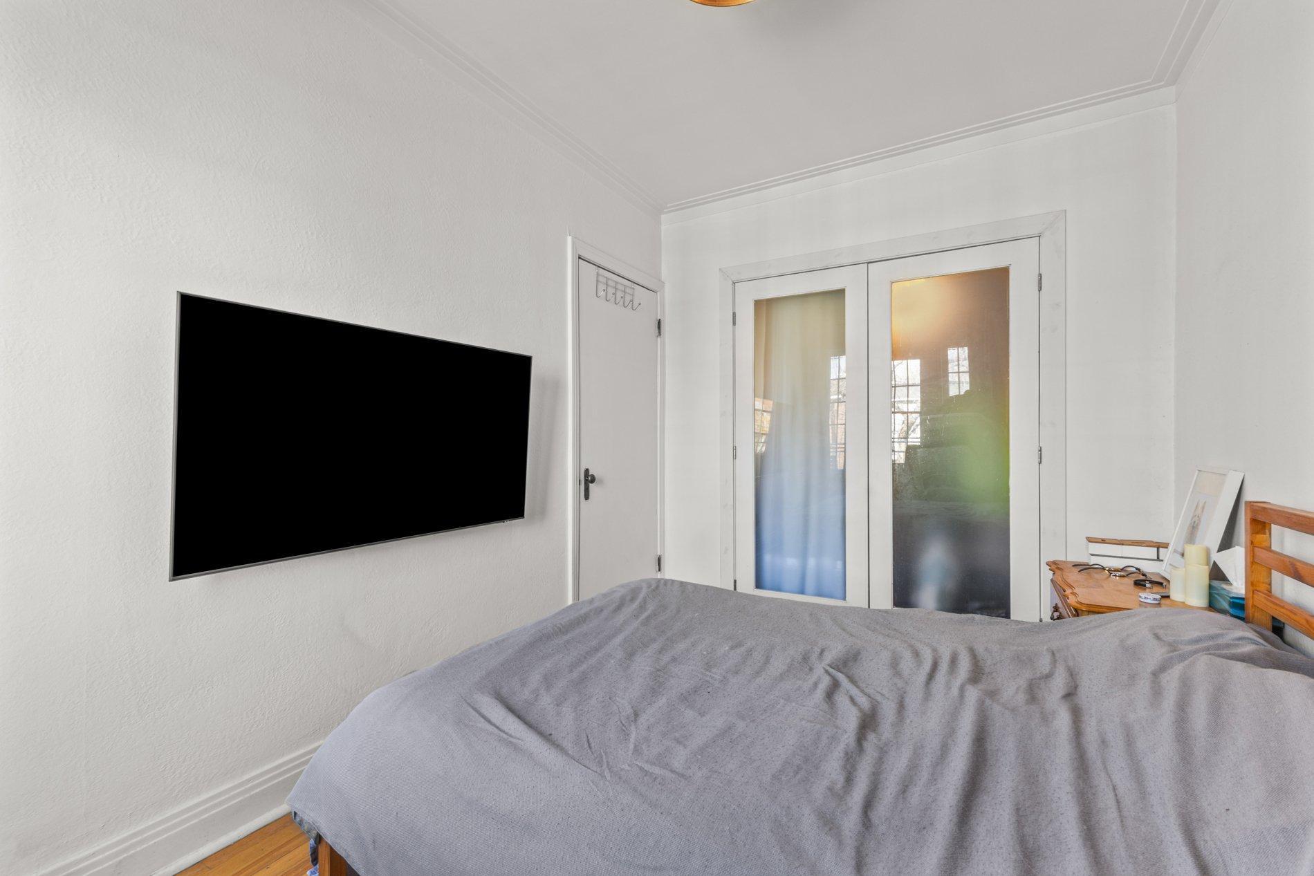 









6878

 - 6882


Av. Louis-Hébert

,
Montréal (Rosemont/La Petite-Patrie),




QC
H2G2G9

