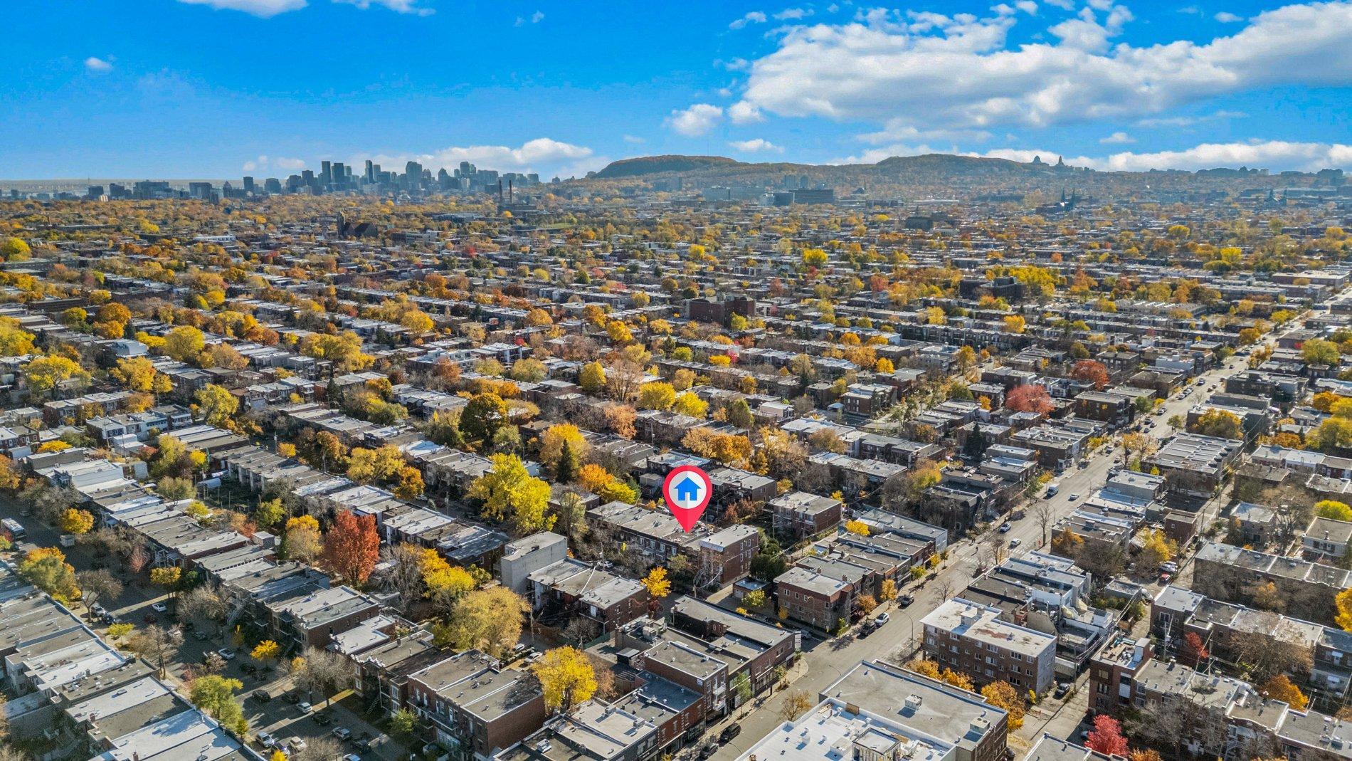 









6878

 - 6882


Av. Louis-Hébert

,
Montréal (Rosemont/La Petite-Patrie),




QC
H2G2G9

