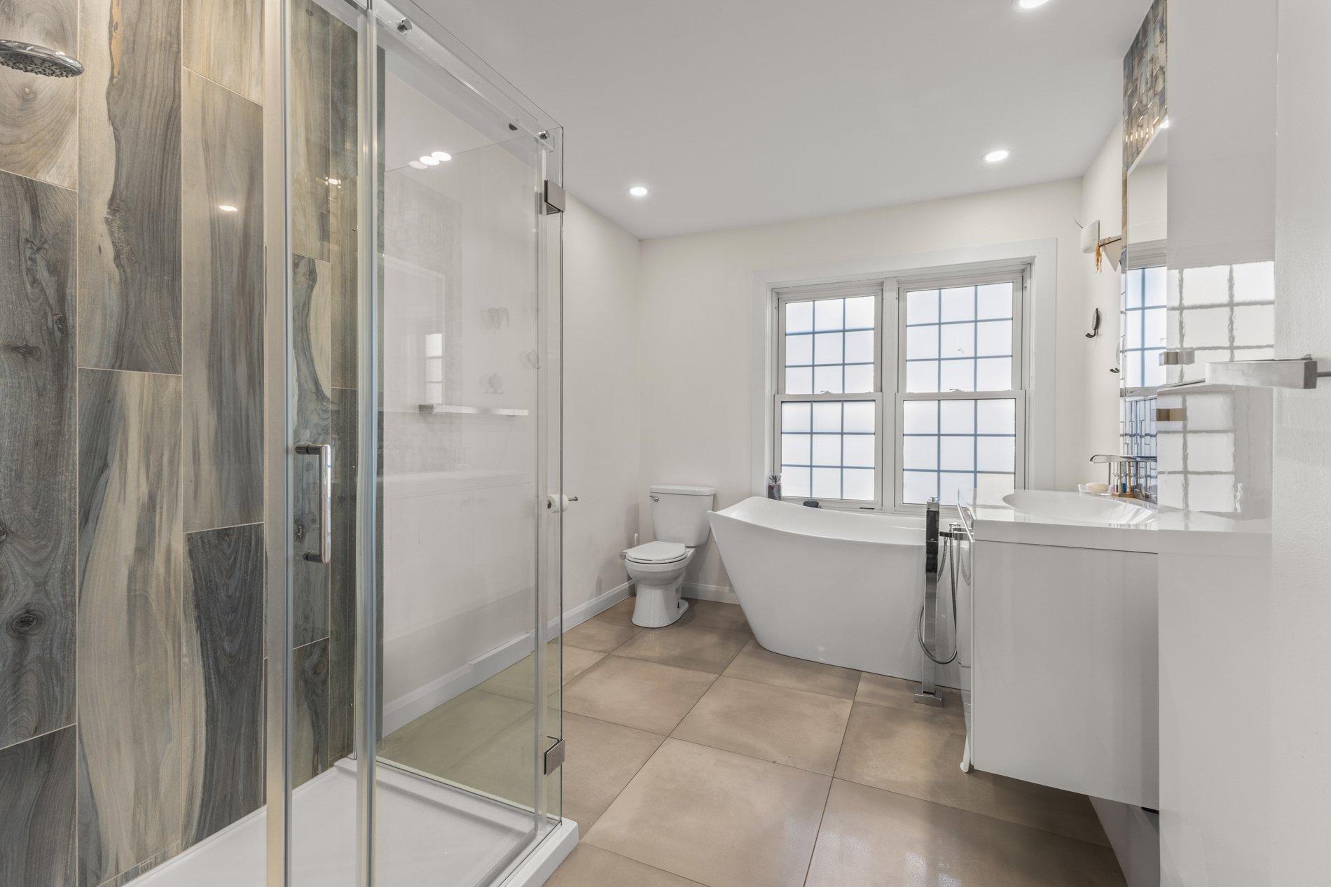 









6878

 - 6882


Av. Louis-Hébert

,
Montréal (Rosemont/La Petite-Patrie),




QC
H2G2G9

