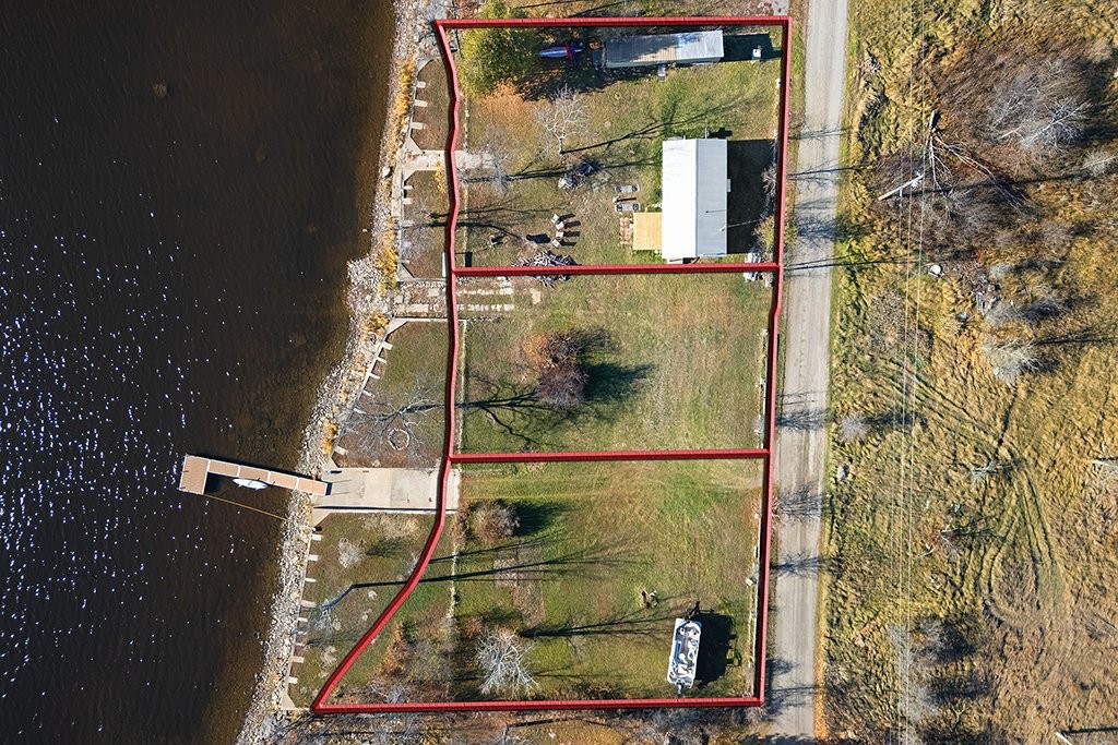 









1105


Ch. de la Pointe-Indienne

,
Pontiac,




QC
J0X2V0

