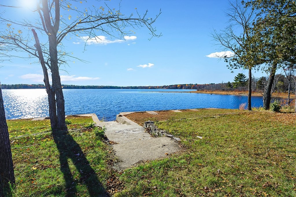 









1105


Ch. de la Pointe-Indienne

,
Pontiac,




QC
J0X2V0

