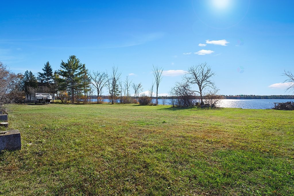 









1105


Ch. de la Pointe-Indienne

,
Pontiac,




QC
J0X2V0

