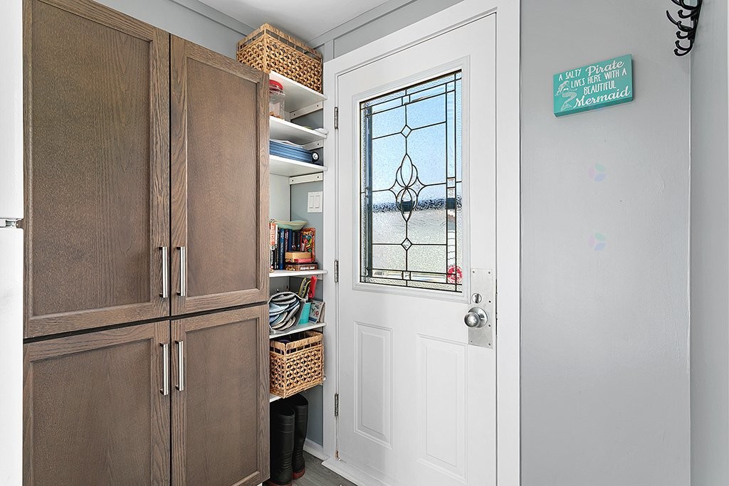 









1105


Ch. de la Pointe-Indienne

,
Pontiac,




QC
J0X2V0

