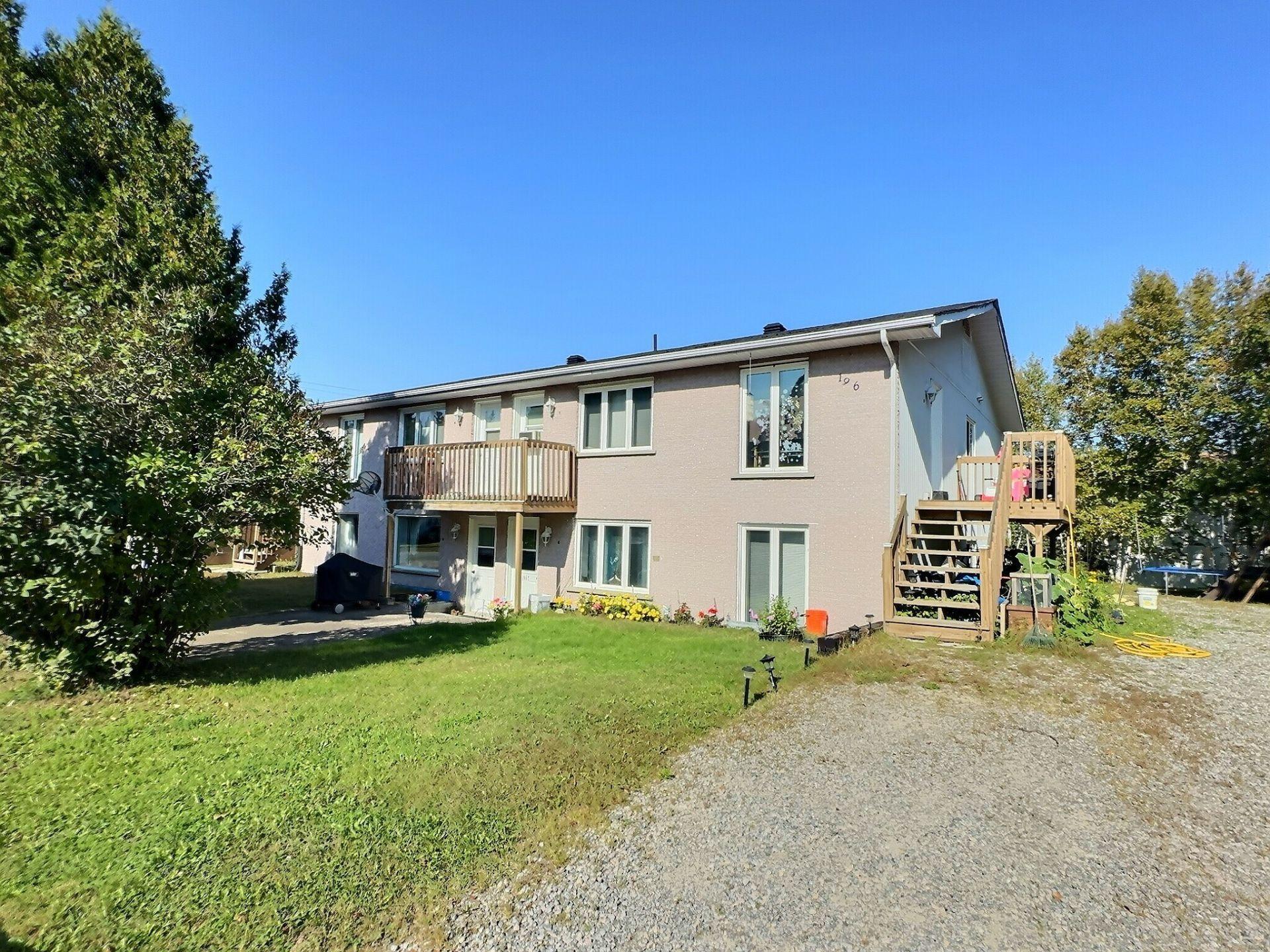 









196


2e Avenue

,
Témiscaming,




QC
J0Z3R0

