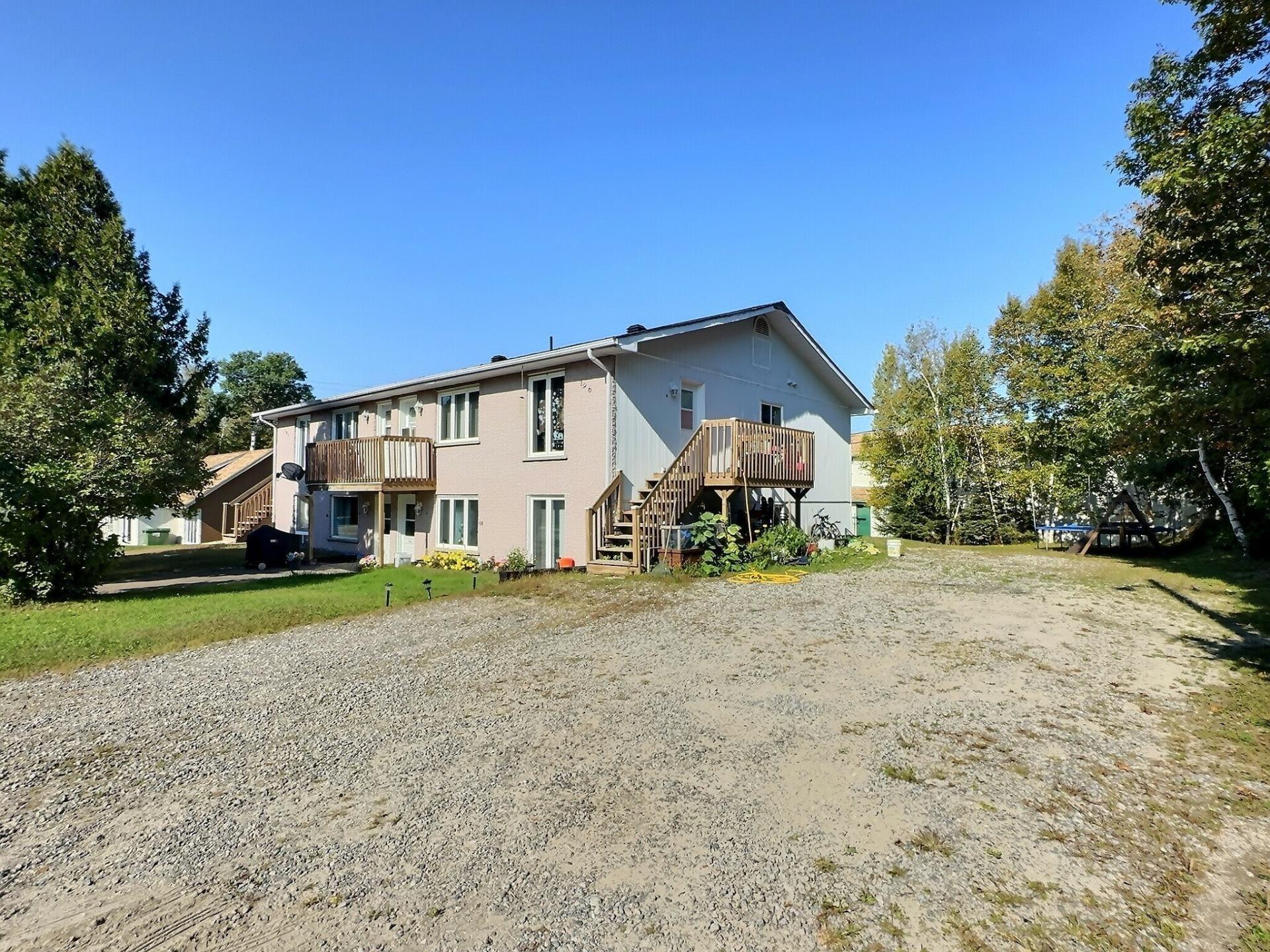 









196


2e Avenue

,
Témiscaming,




QC
J0Z3R0

