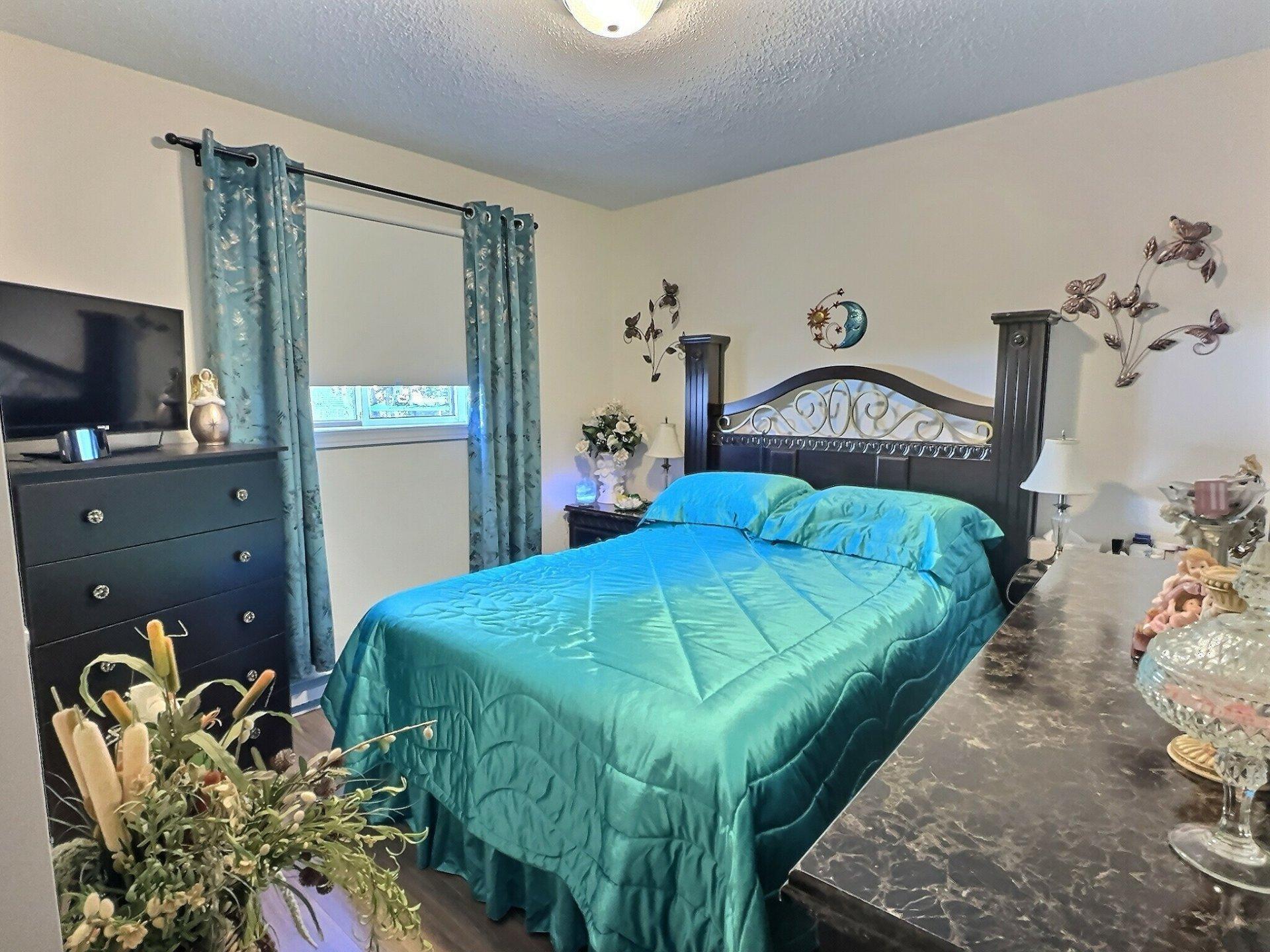 









196


2e Avenue

,
Témiscaming,




QC
J0Z3R0

