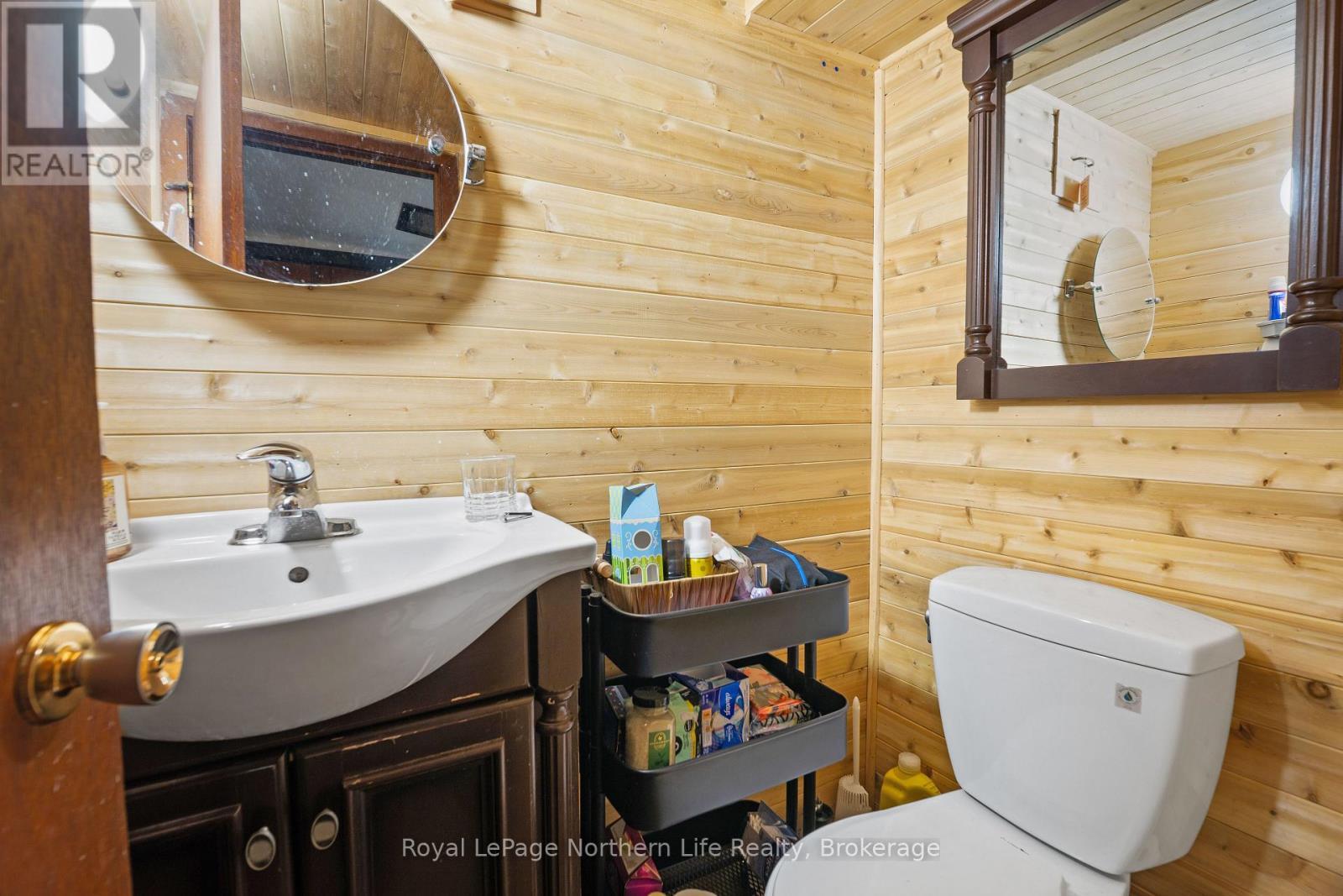 












478 FIRST AVENUE W

,
North Bay (Central),




Ontario
P1B3C4

