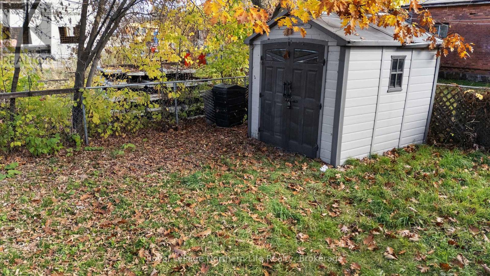 












478 FIRST AVENUE W

,
North Bay (Central),




Ontario
P1B3C4

